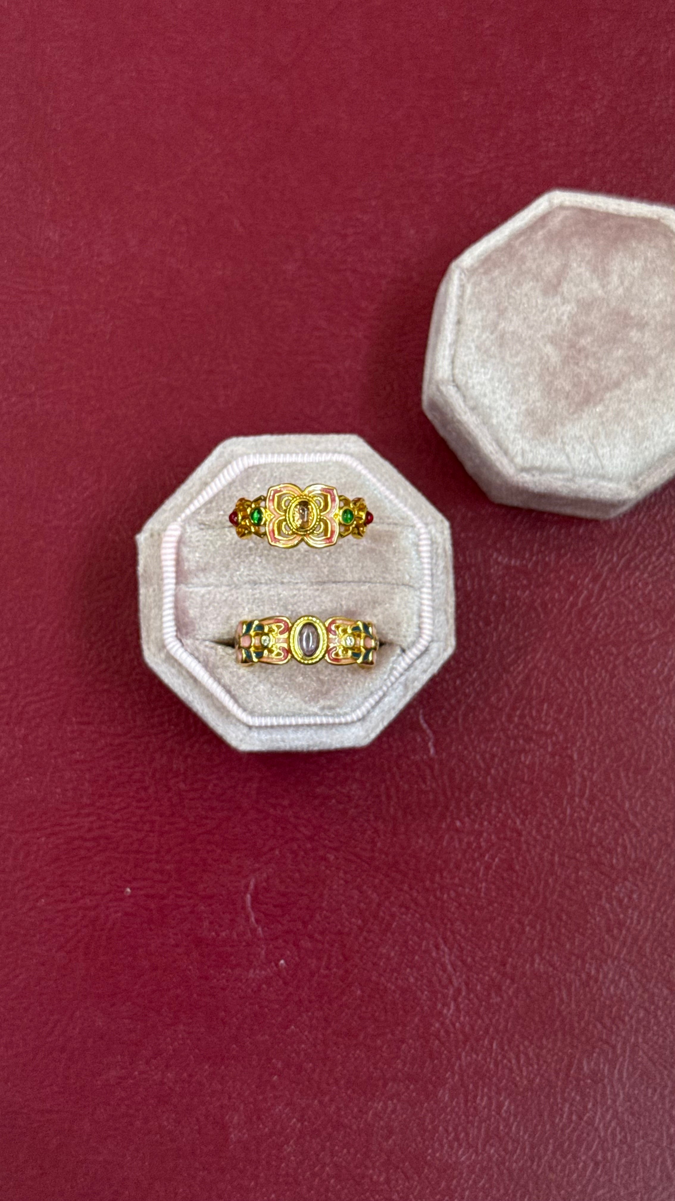 Vintage enamel ring