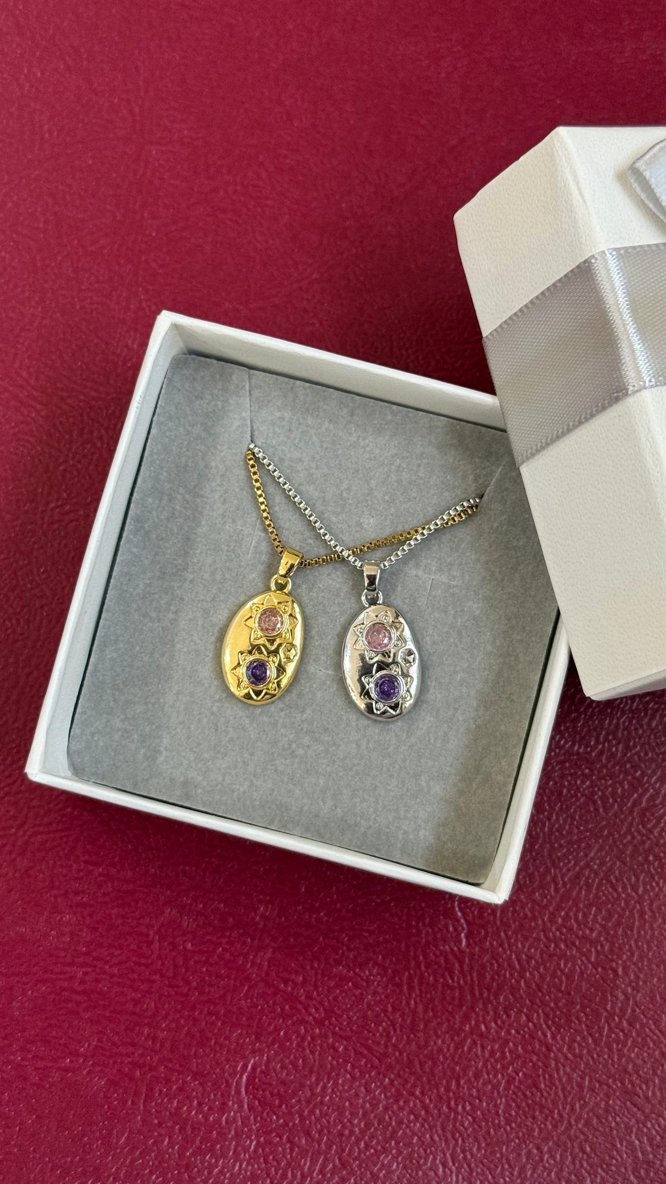 Eachother’s sun chain