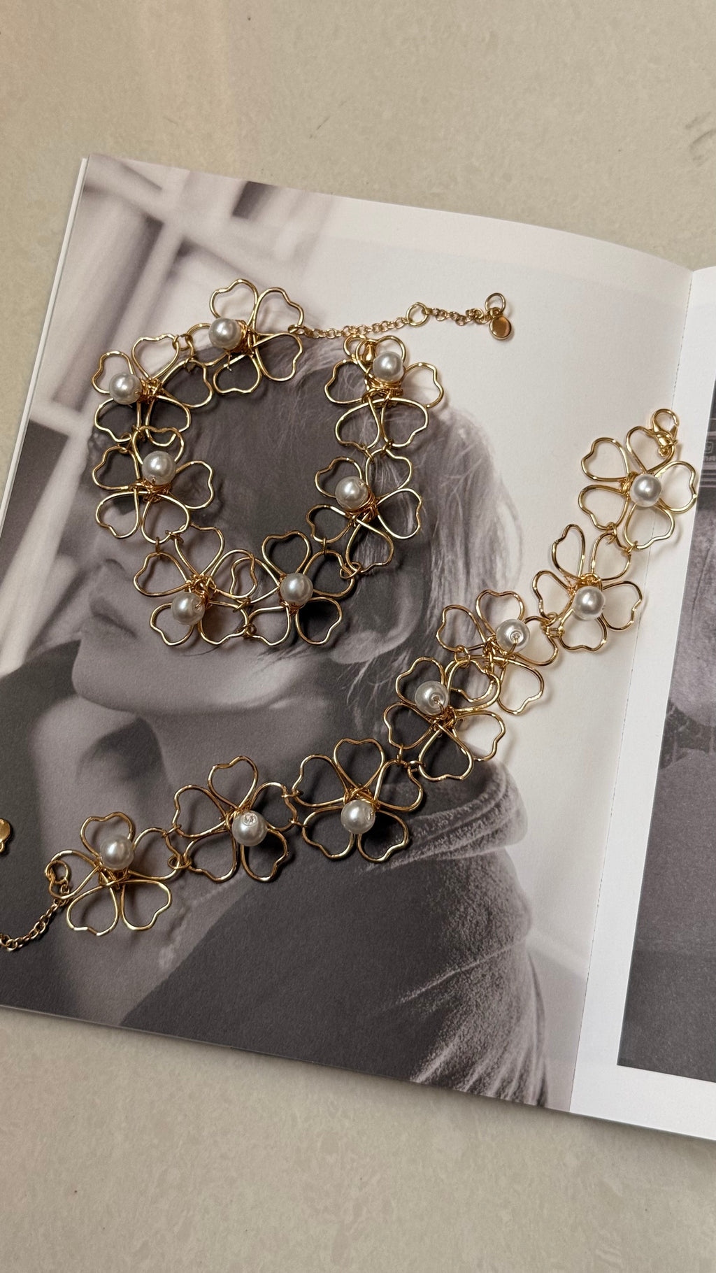 Flower bracelet