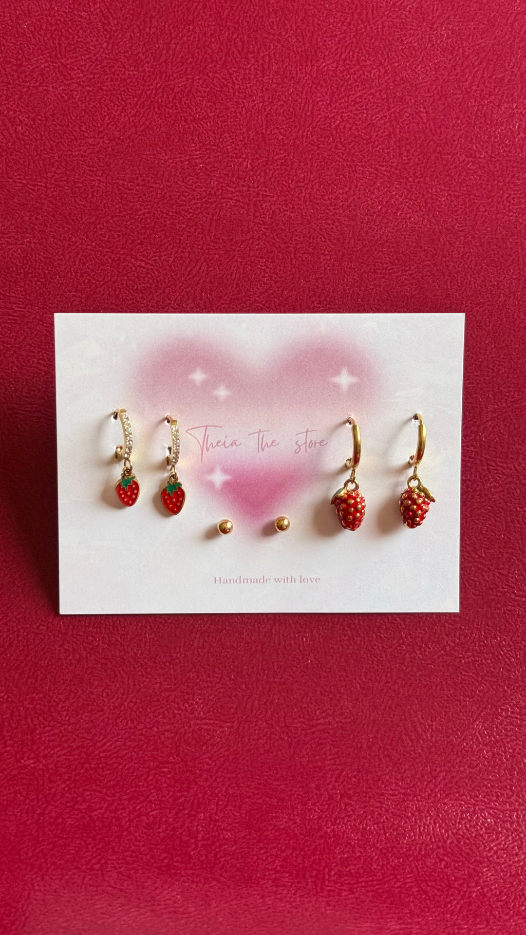 Strawberry piercing set