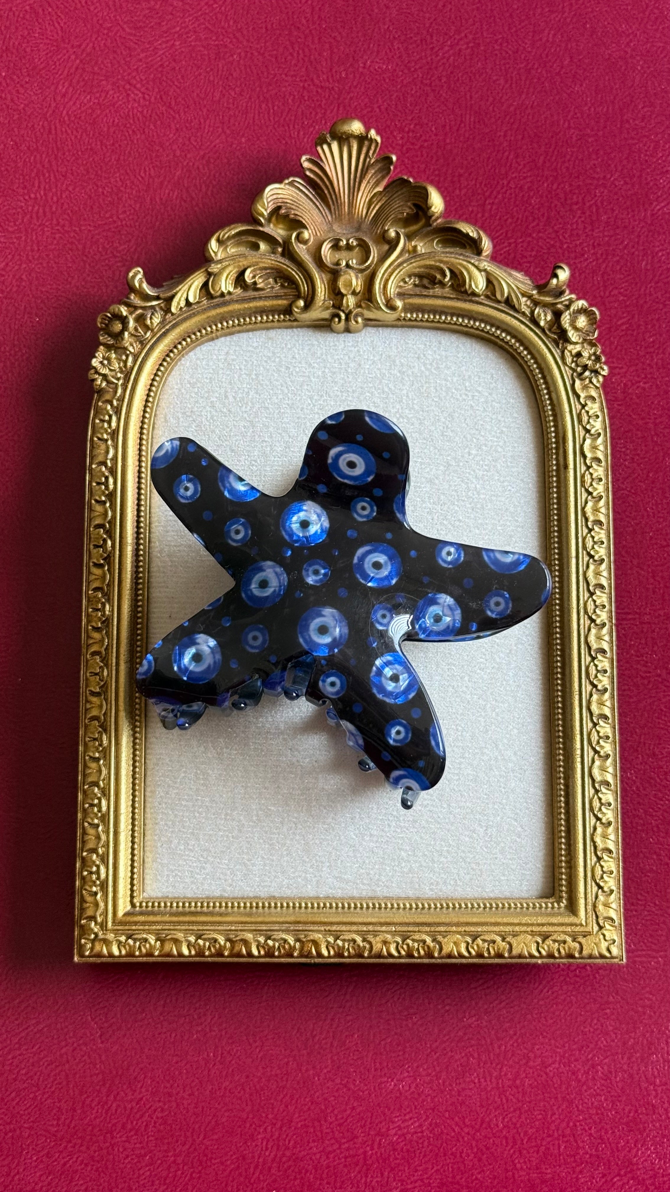 Evil eye claw clip