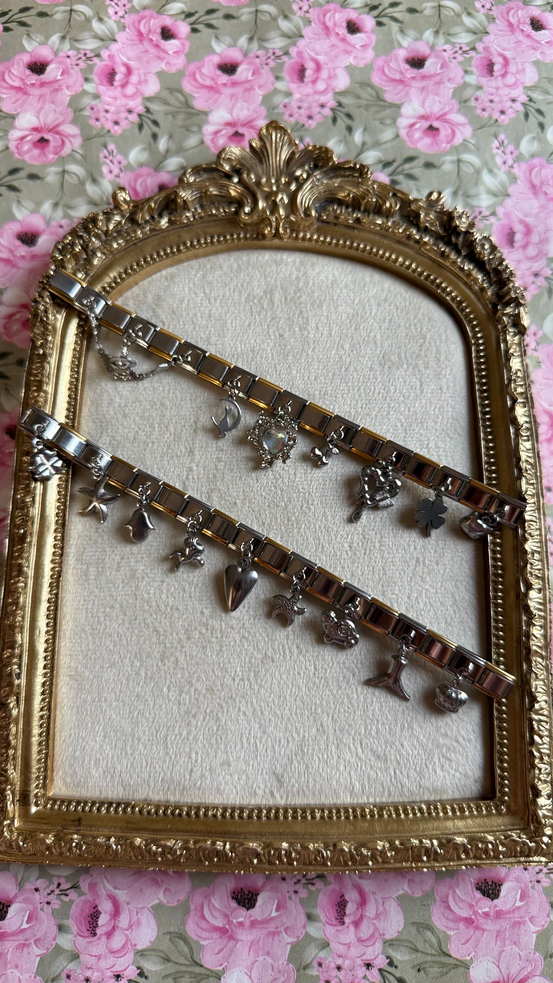 Silver hanging bracelet