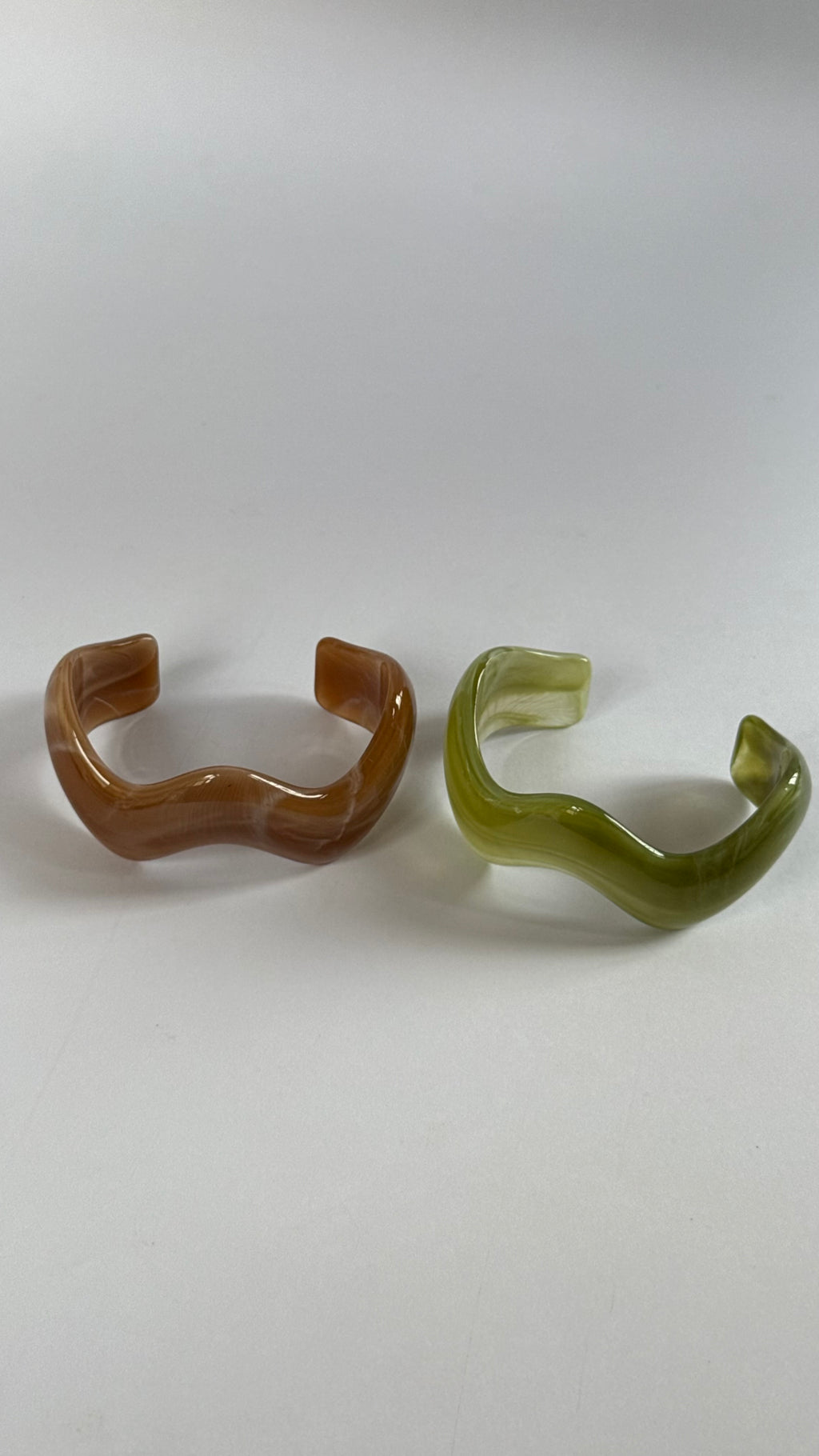 Swirl resin Bangle