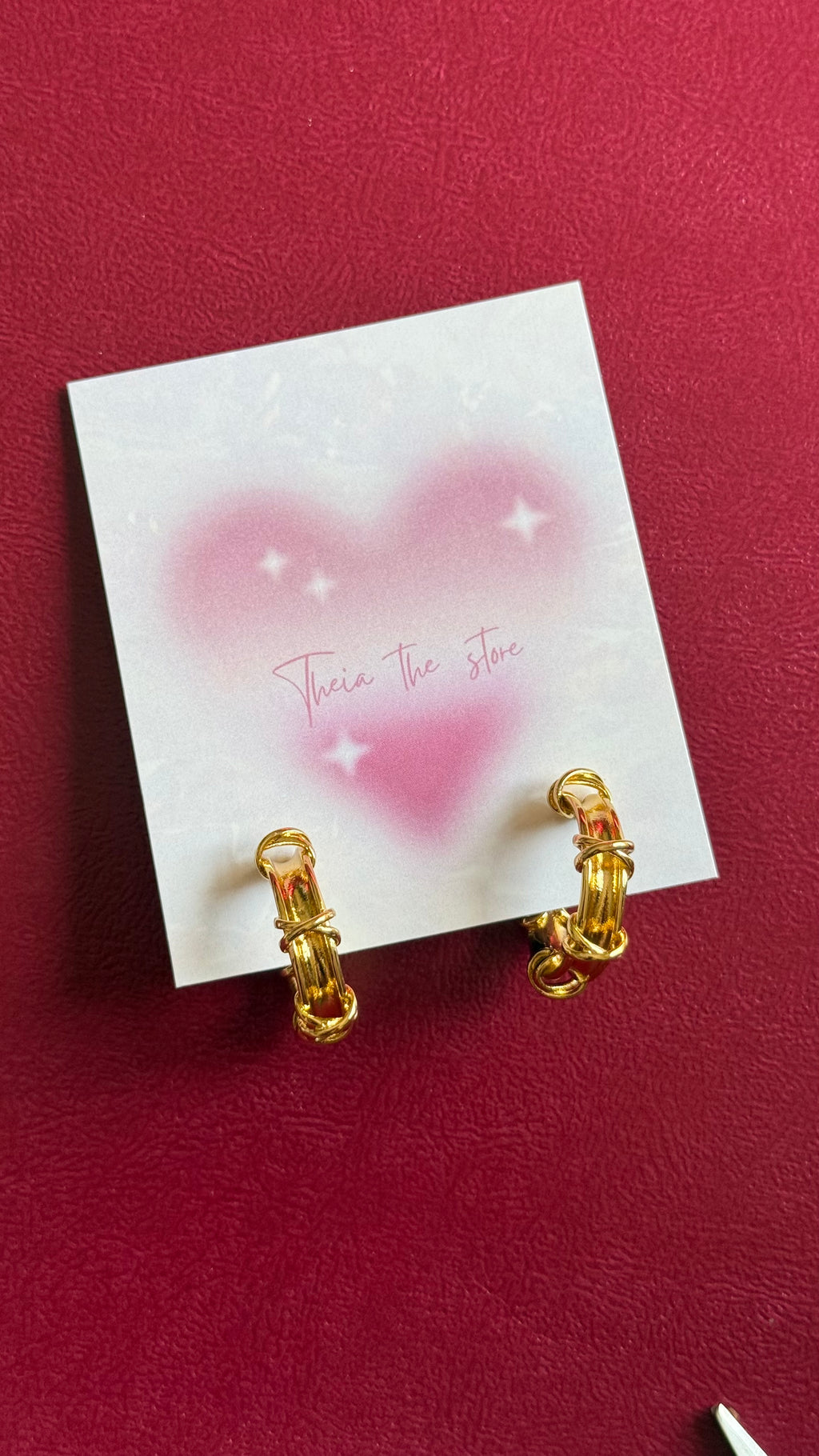 Crisscross earrings