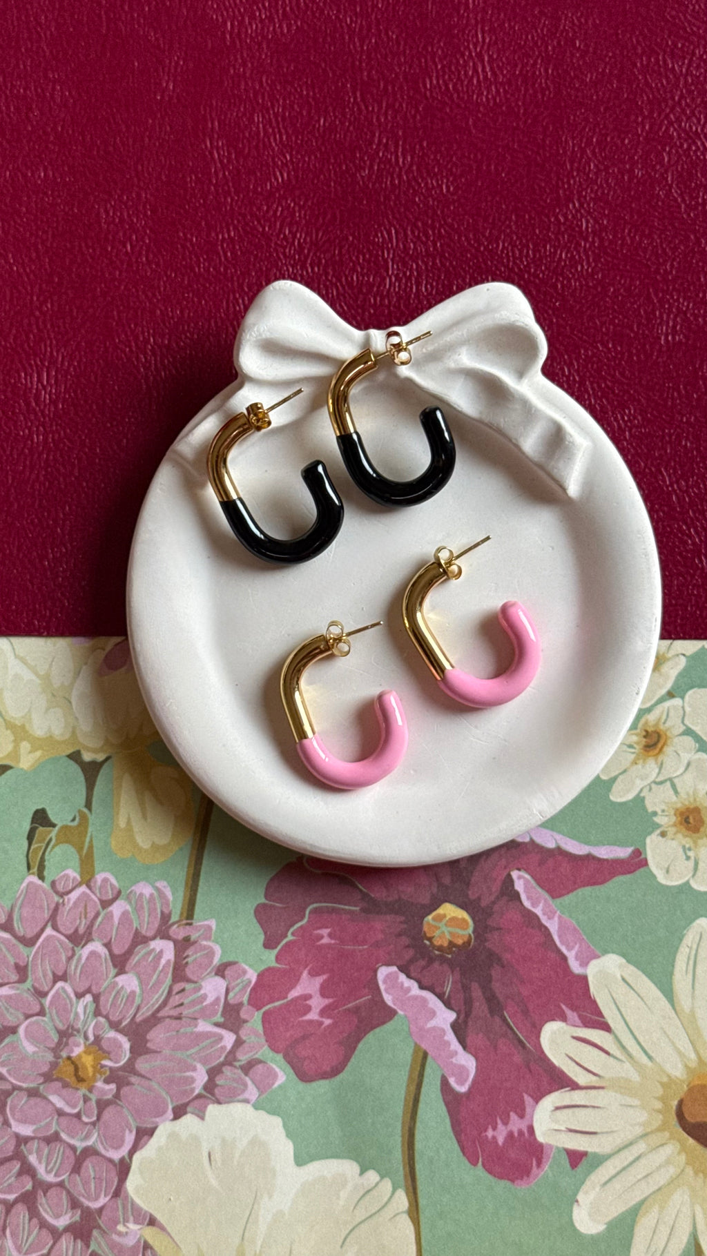 Toggle earring