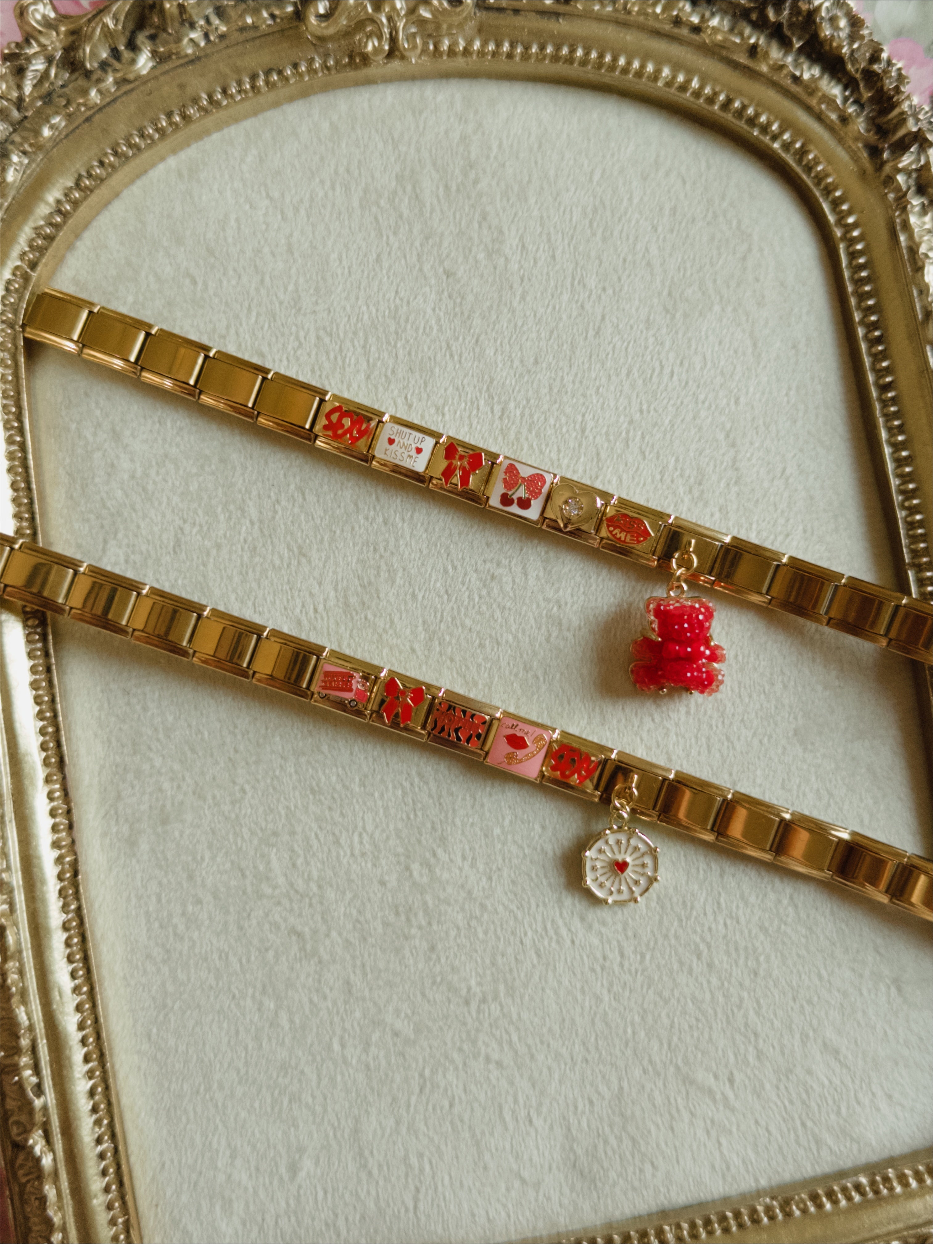 Red theme hanging bracelet