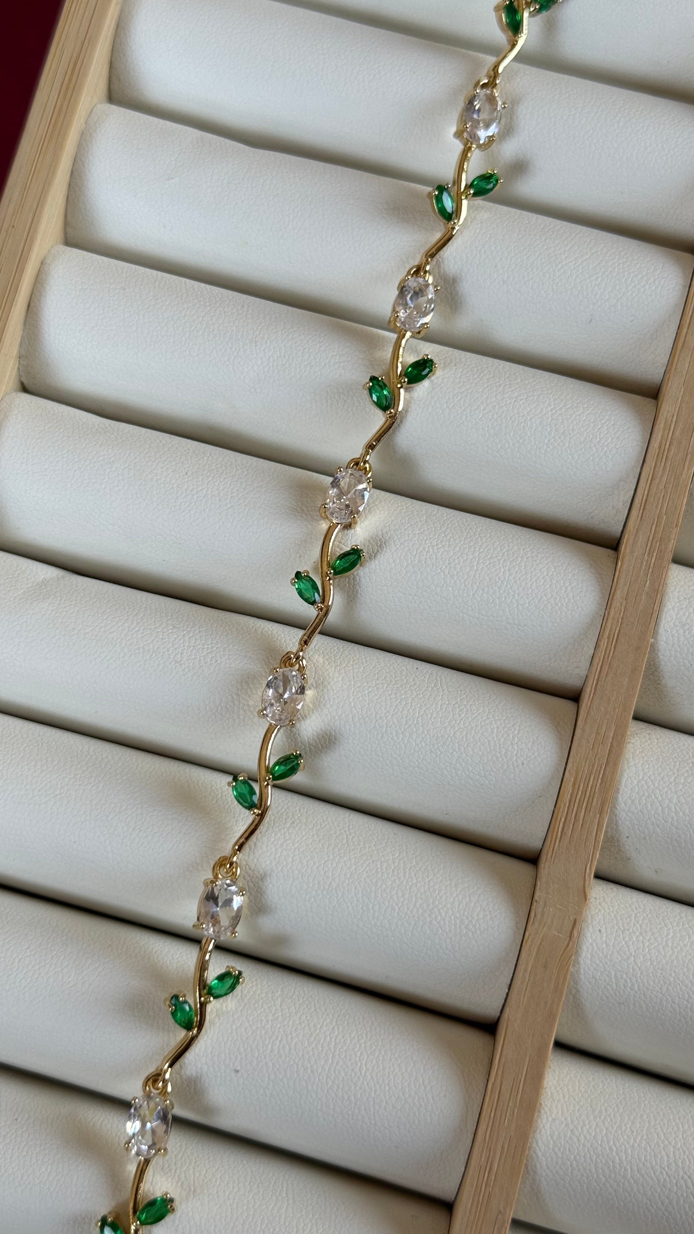 Tulip bracelet