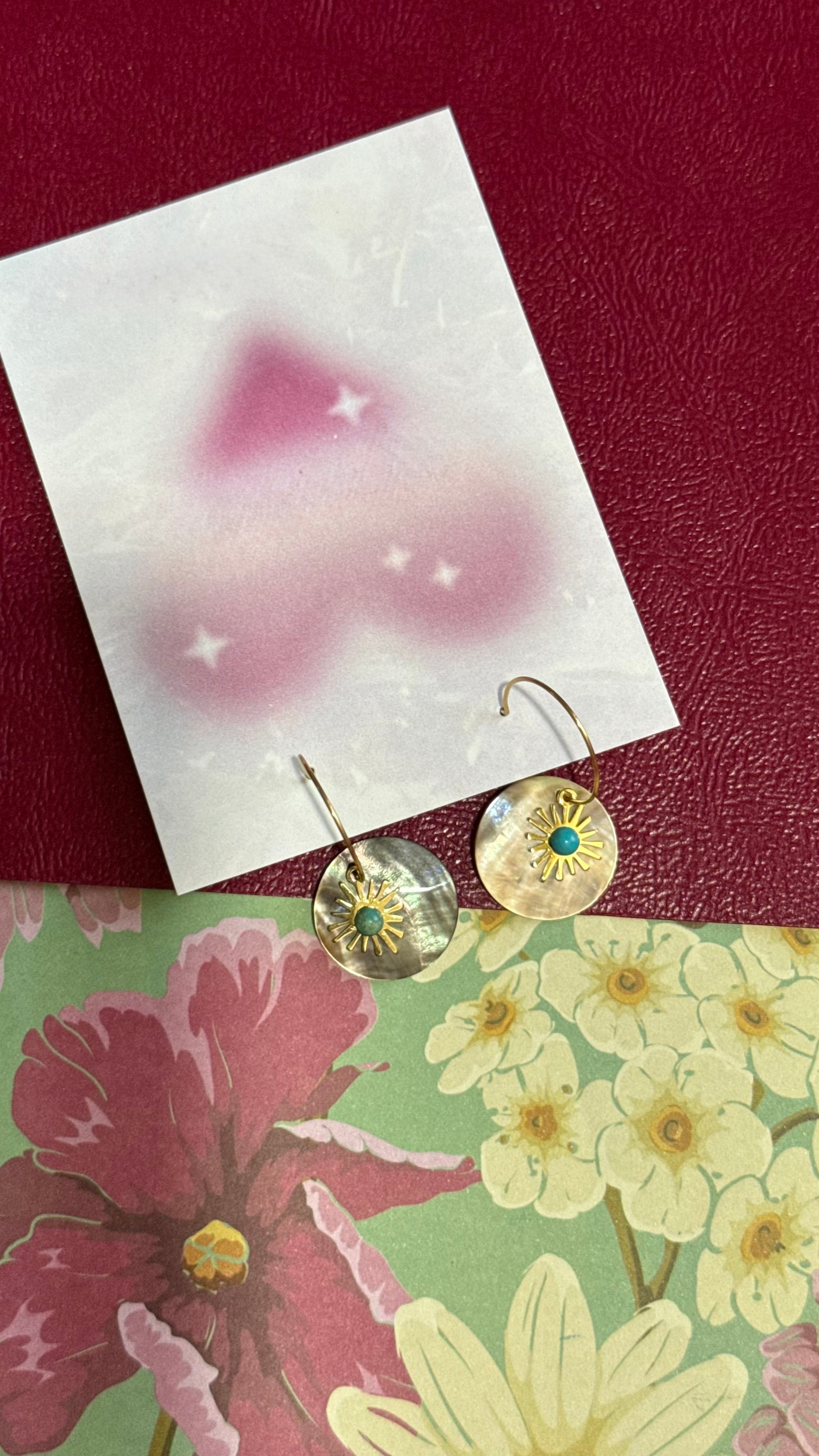Pearly sun earrings