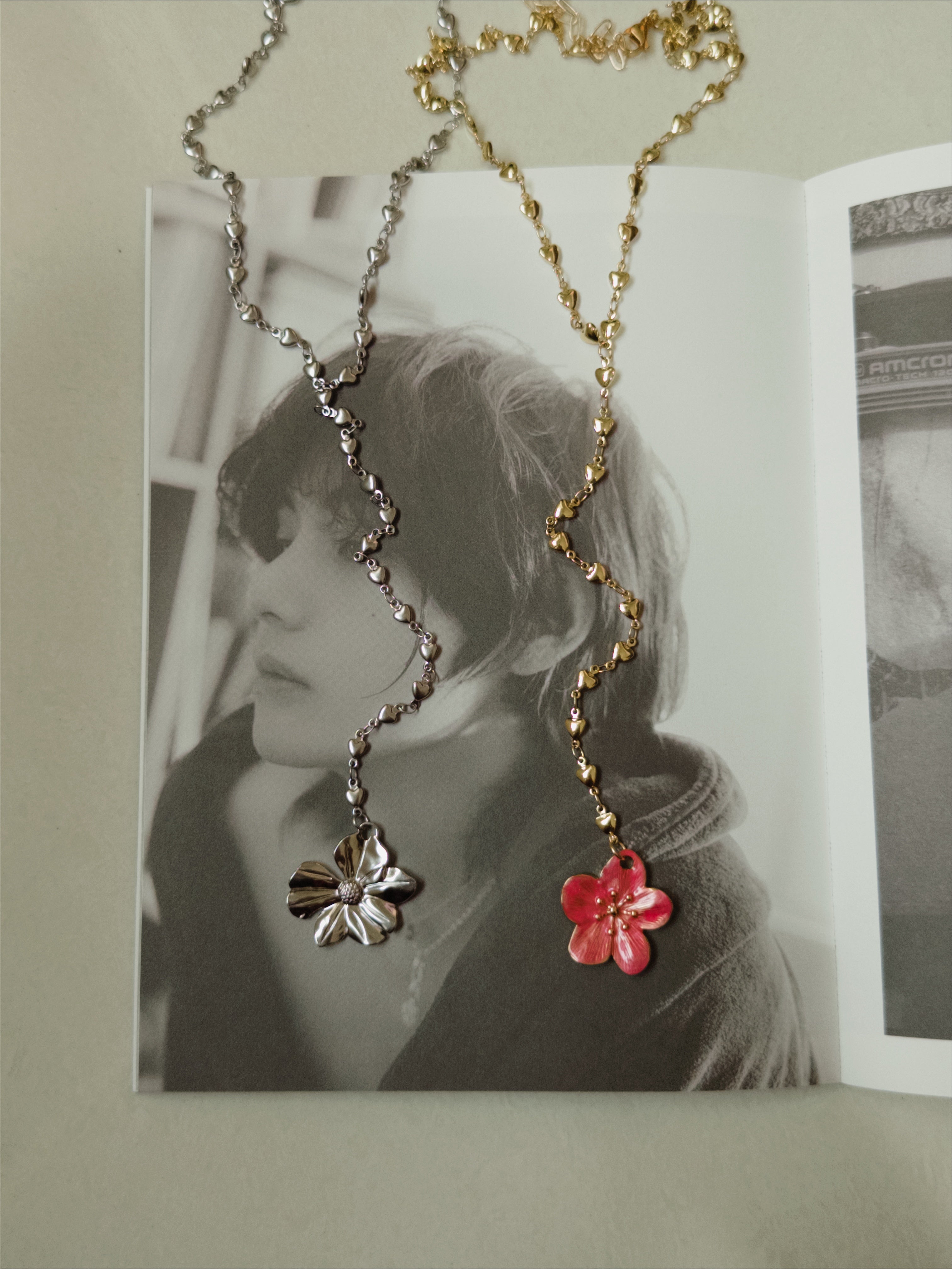 Phool lariat
