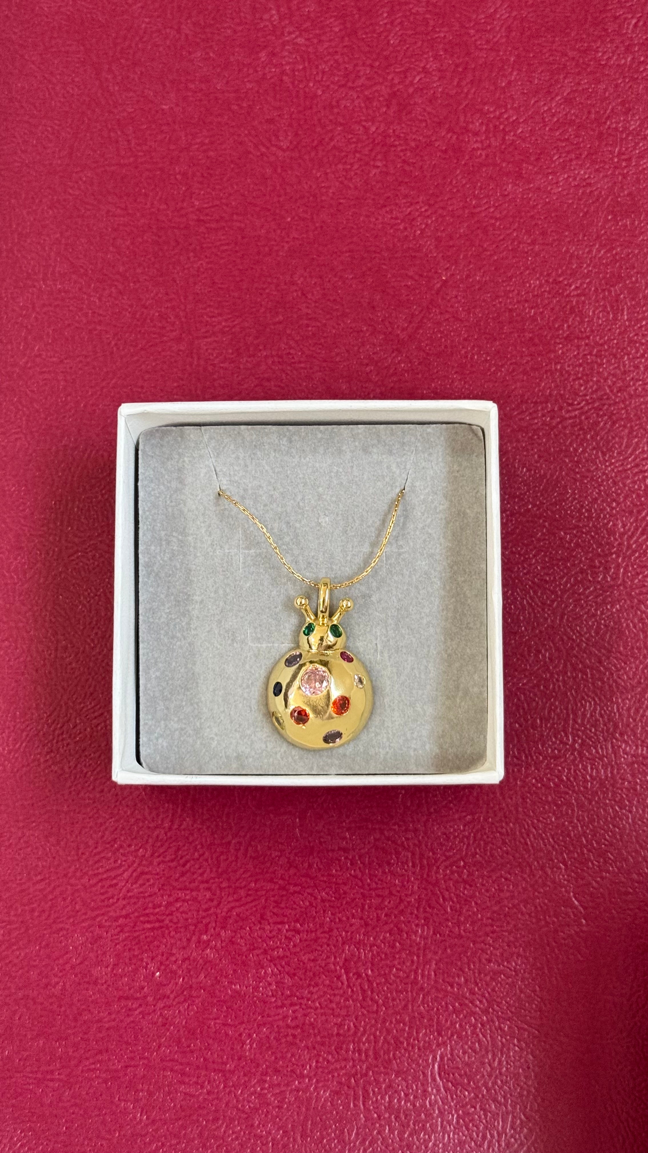Queen lady bug chain
