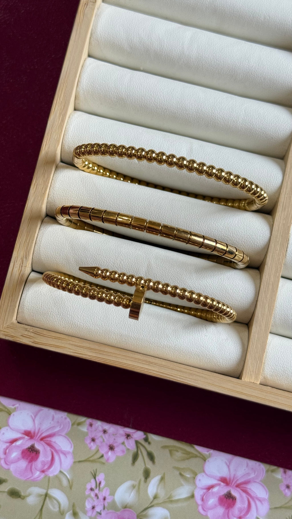 Basic bracelet