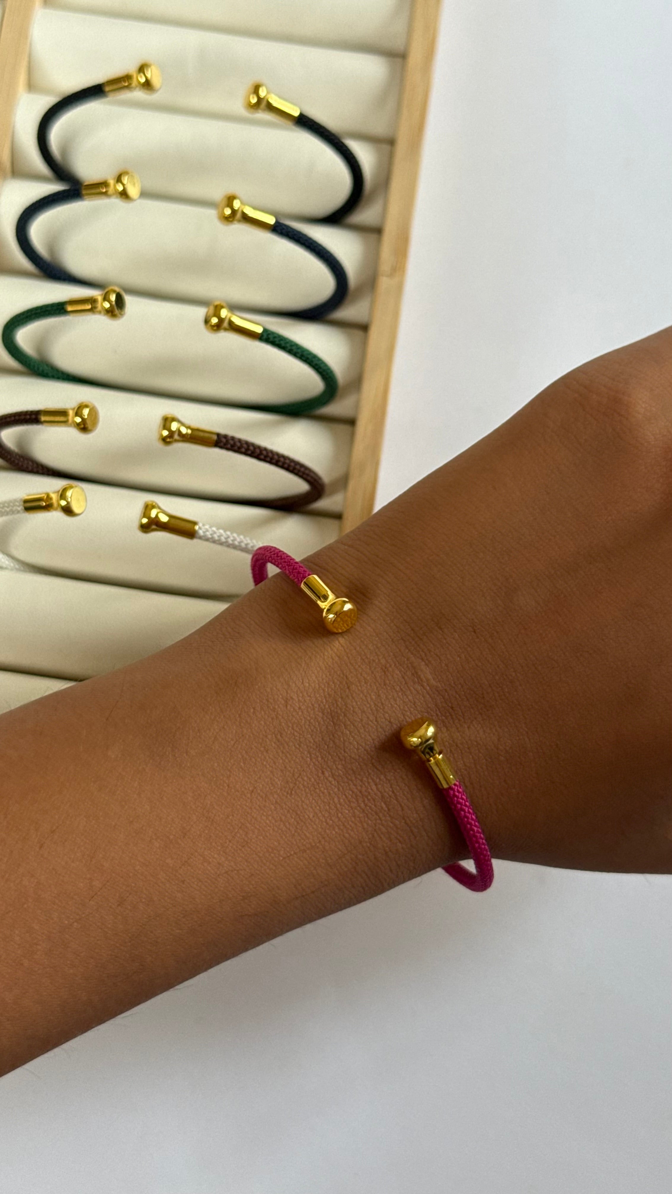 Fannah bracelet with gold accent