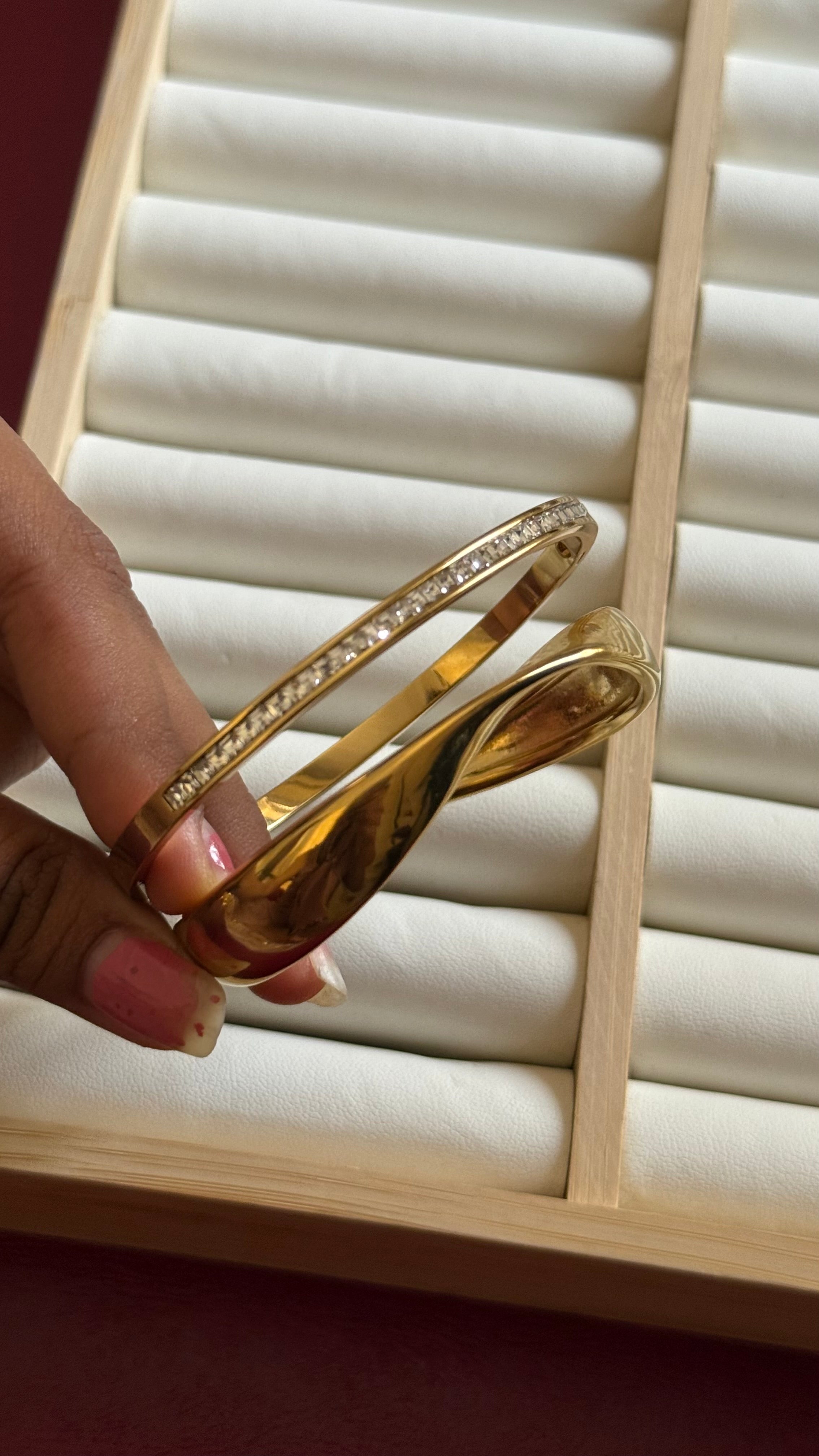 Golden -studded bracelet