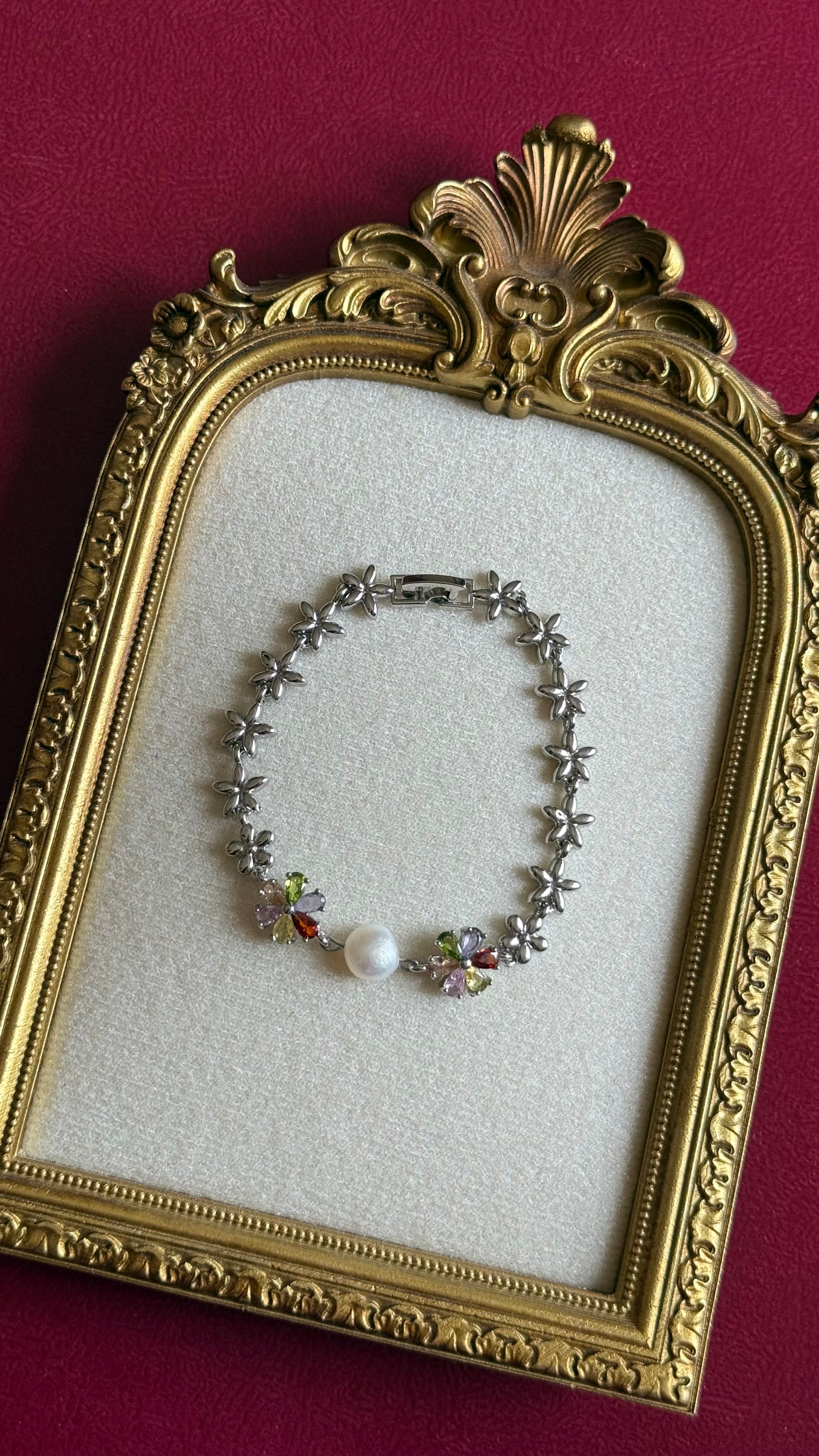 Butterfly-flower bracelet