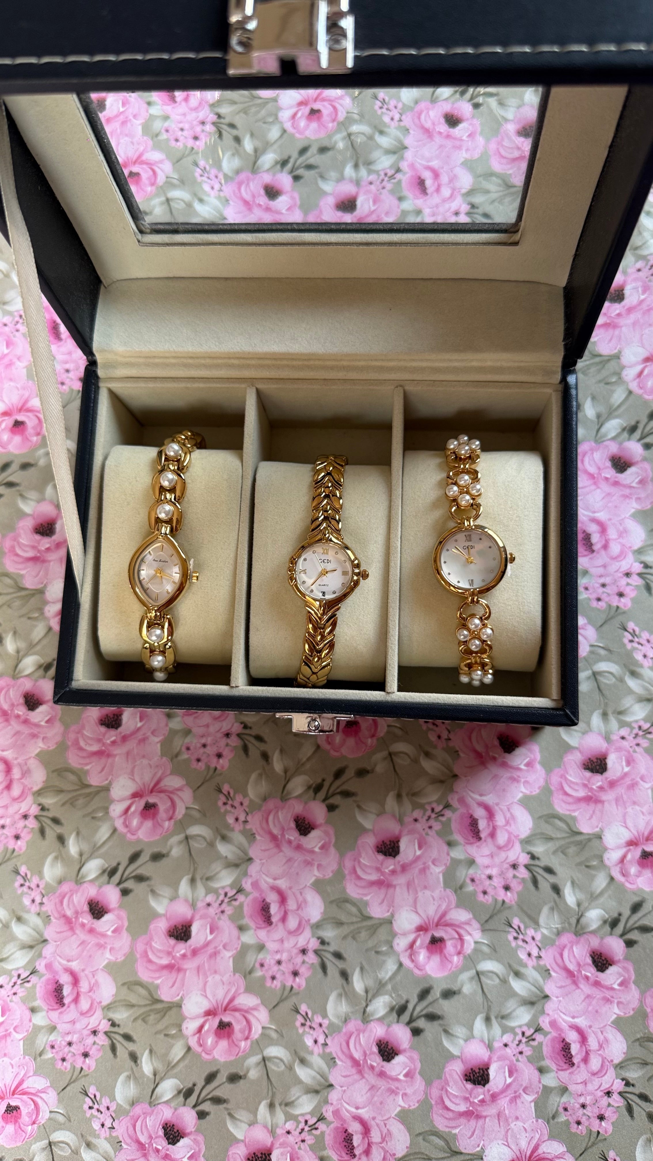 Daily wear watches