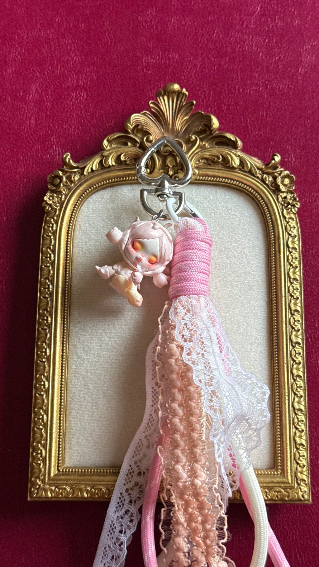 Skull doll keychain-4