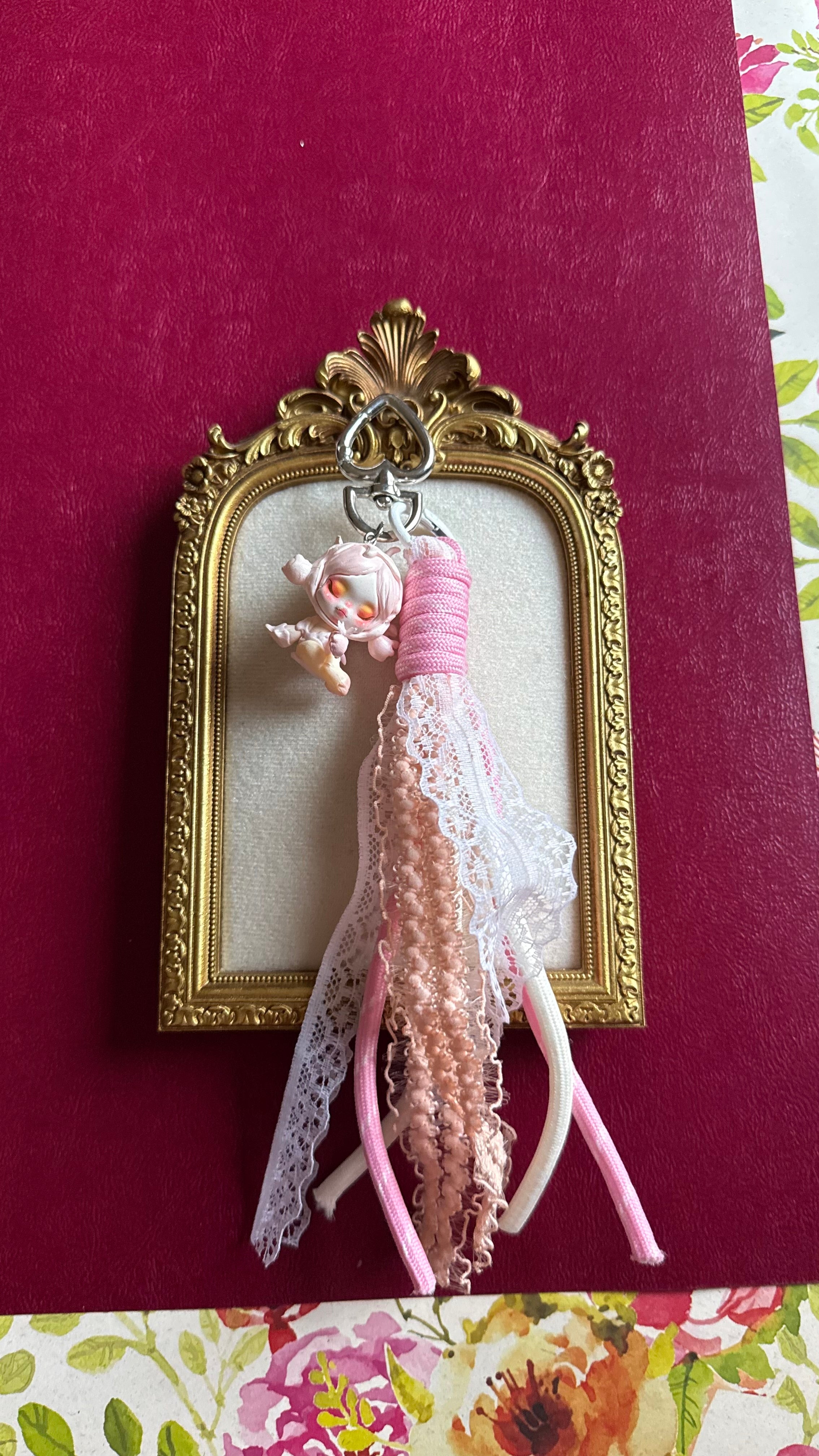 Skull doll keychain-4