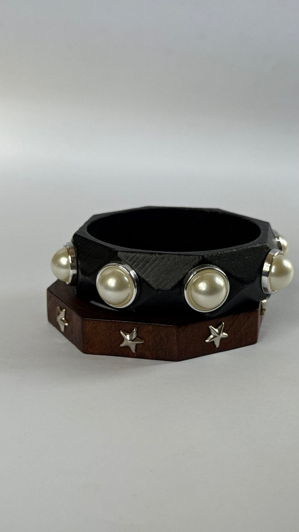 Chunky wooden Bangle with pearl and star