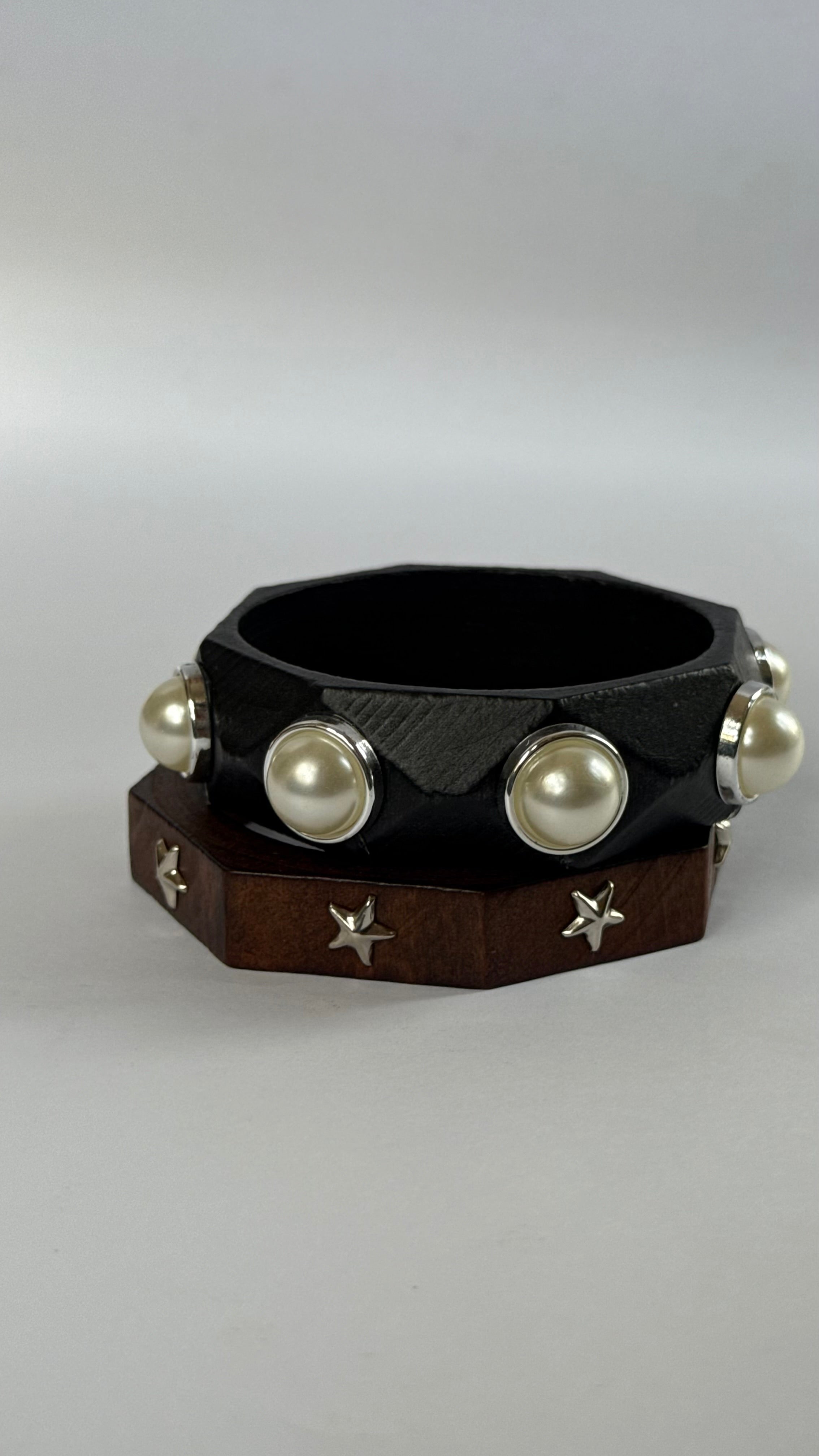 Chunky wooden Bangle with pearl and star