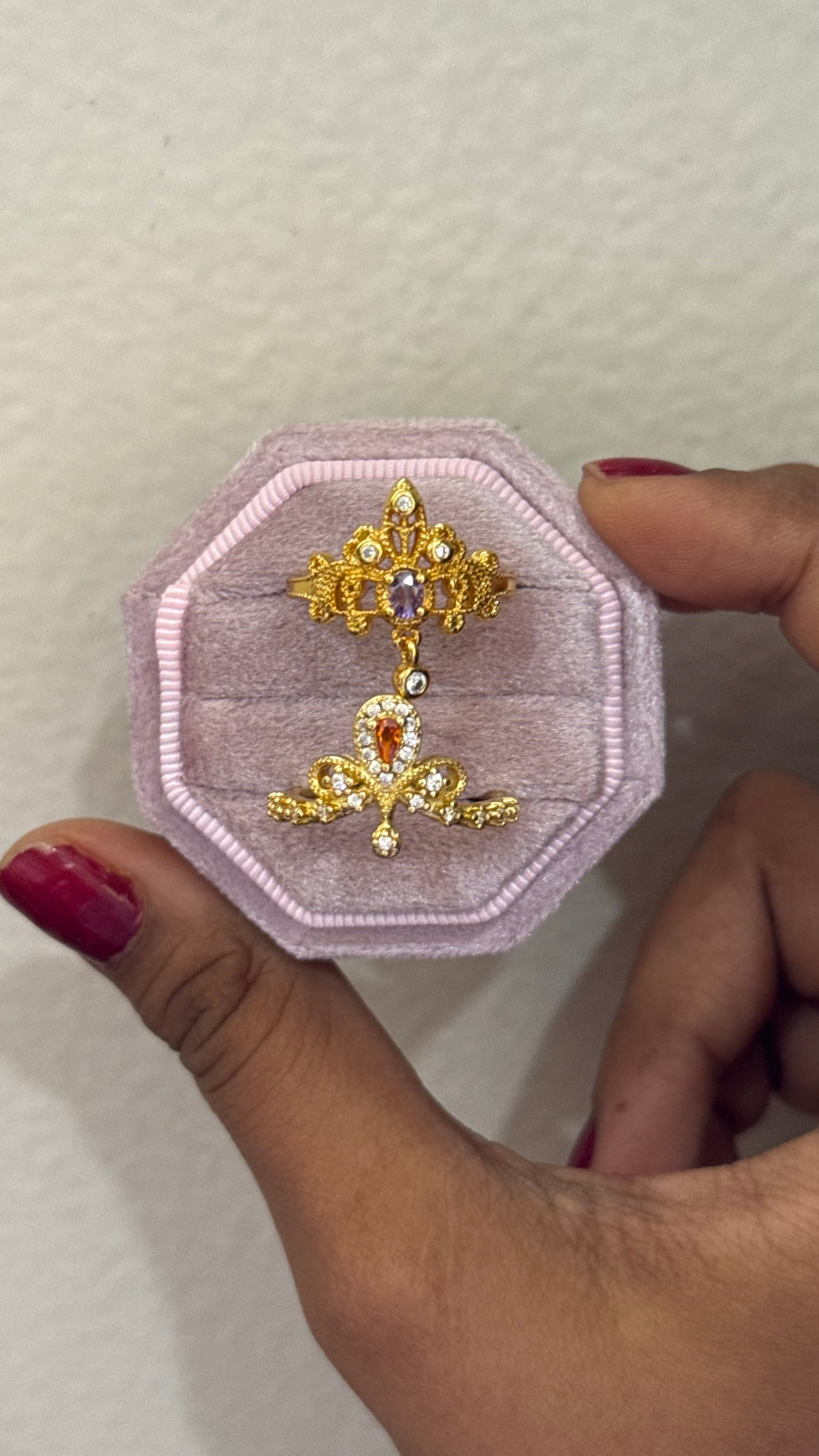 Queen’s crown ring 3