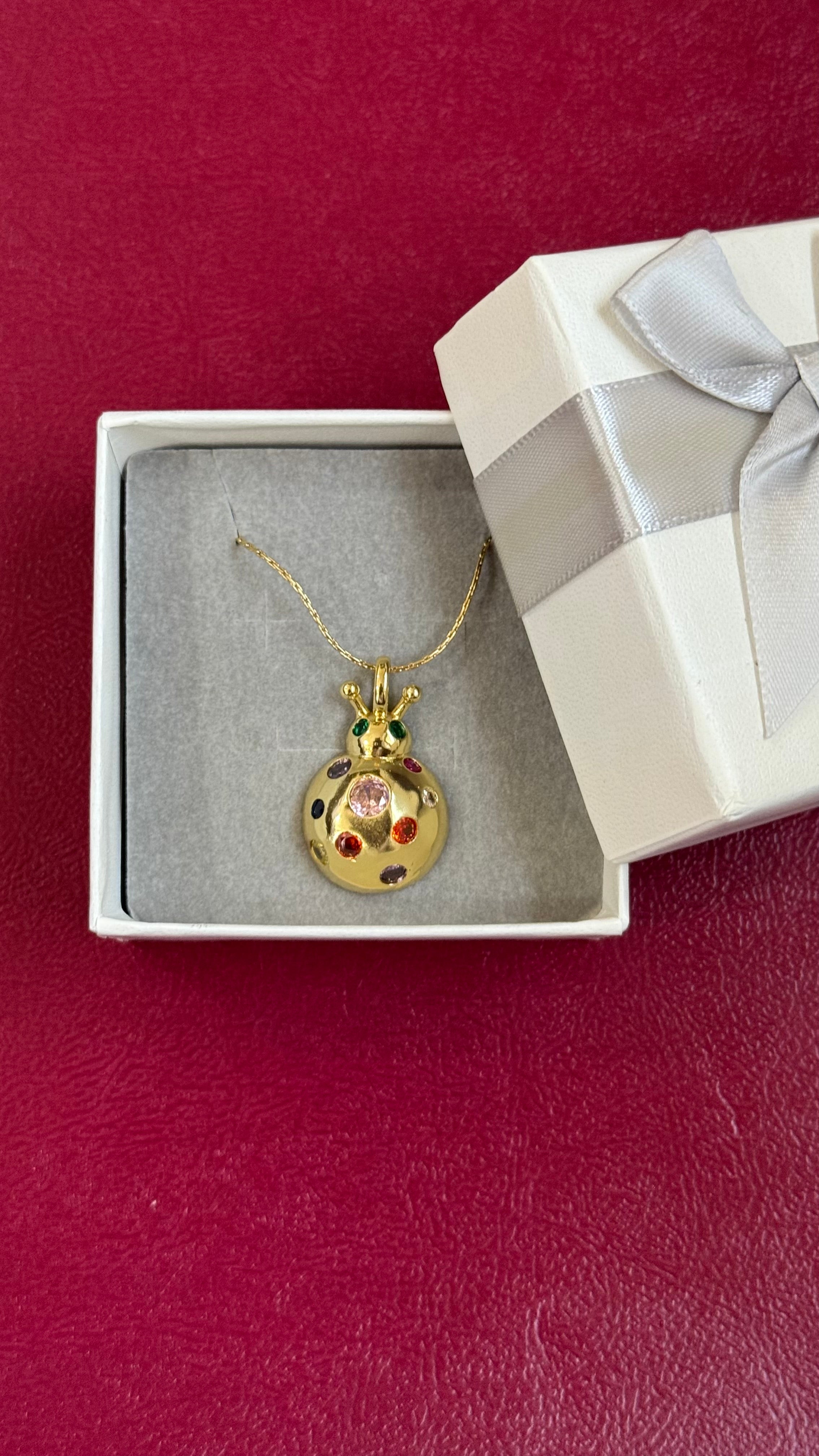 Queen lady bug chain