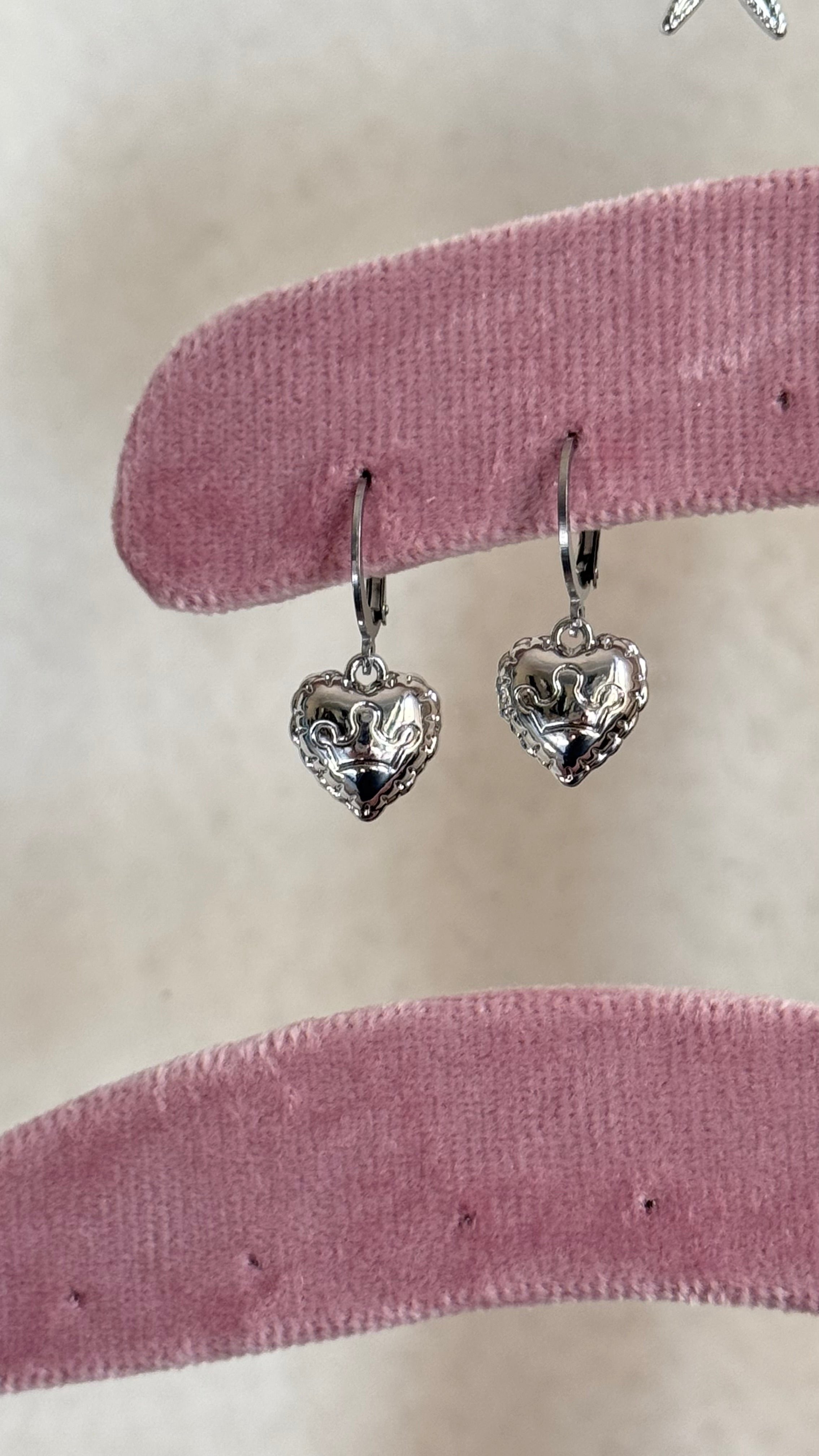 Heart earrings