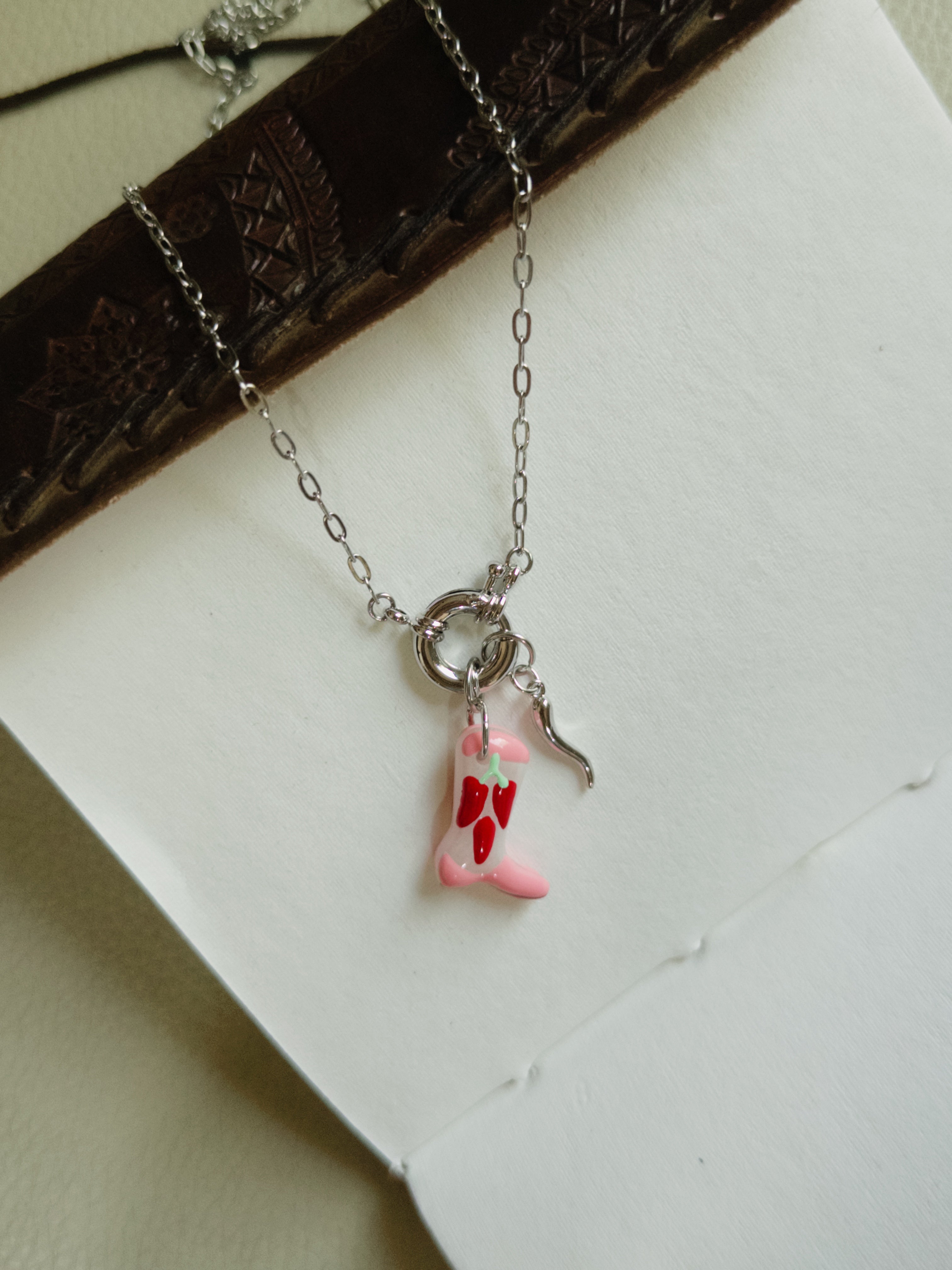 Pink chilly necklace