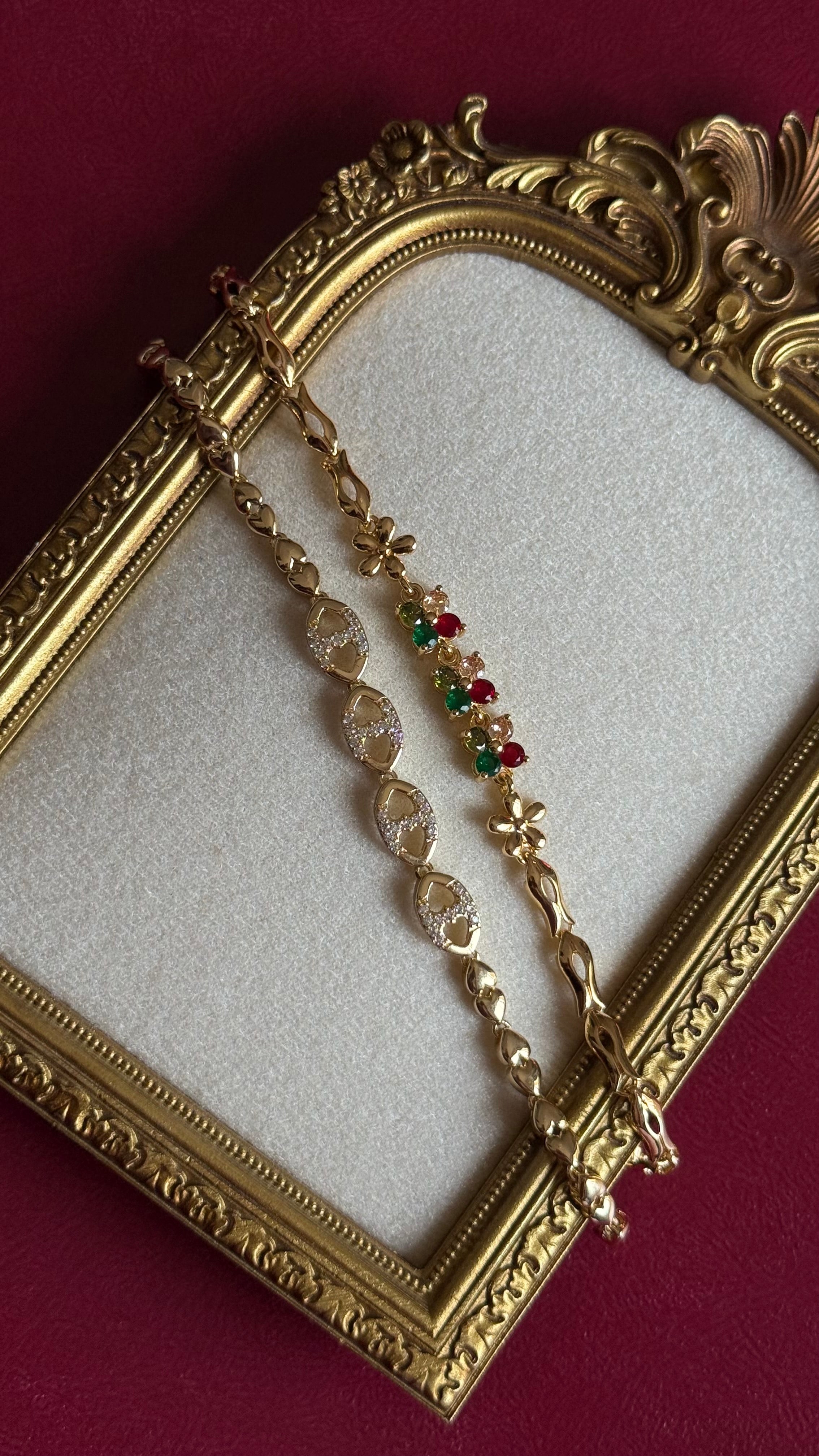 Flower heart bracelet
