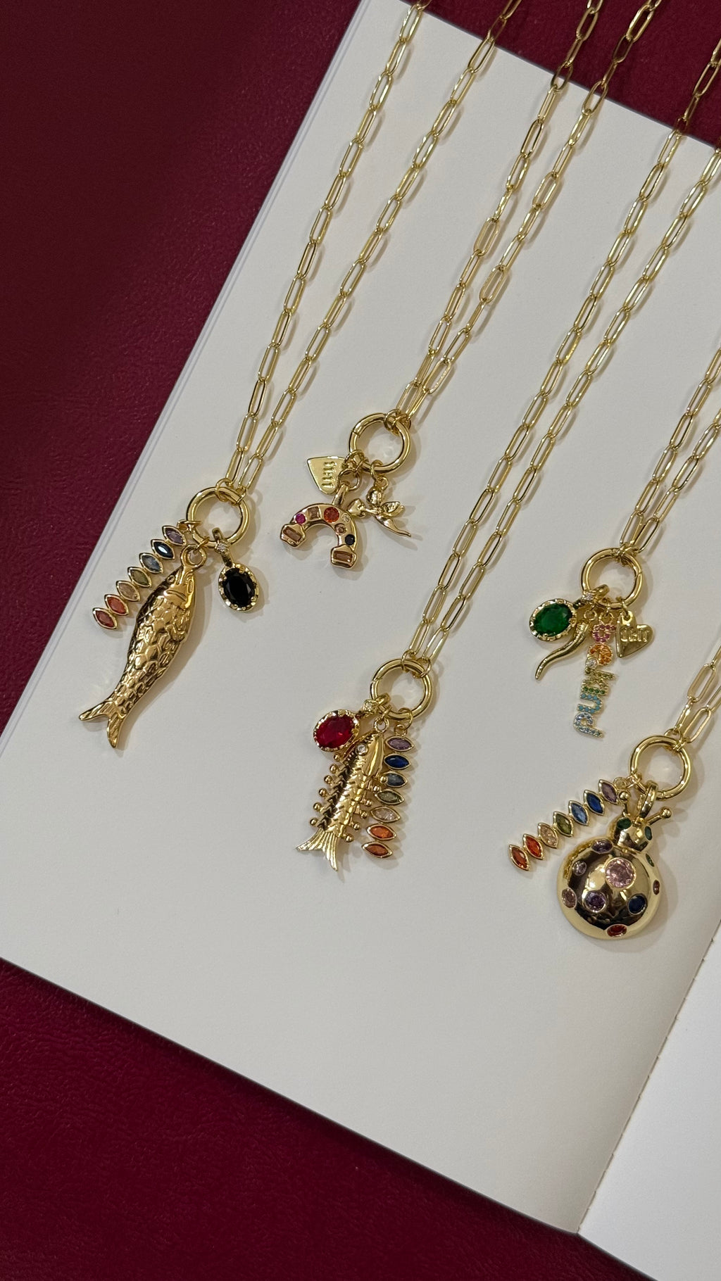 Multicharm everyday chains
