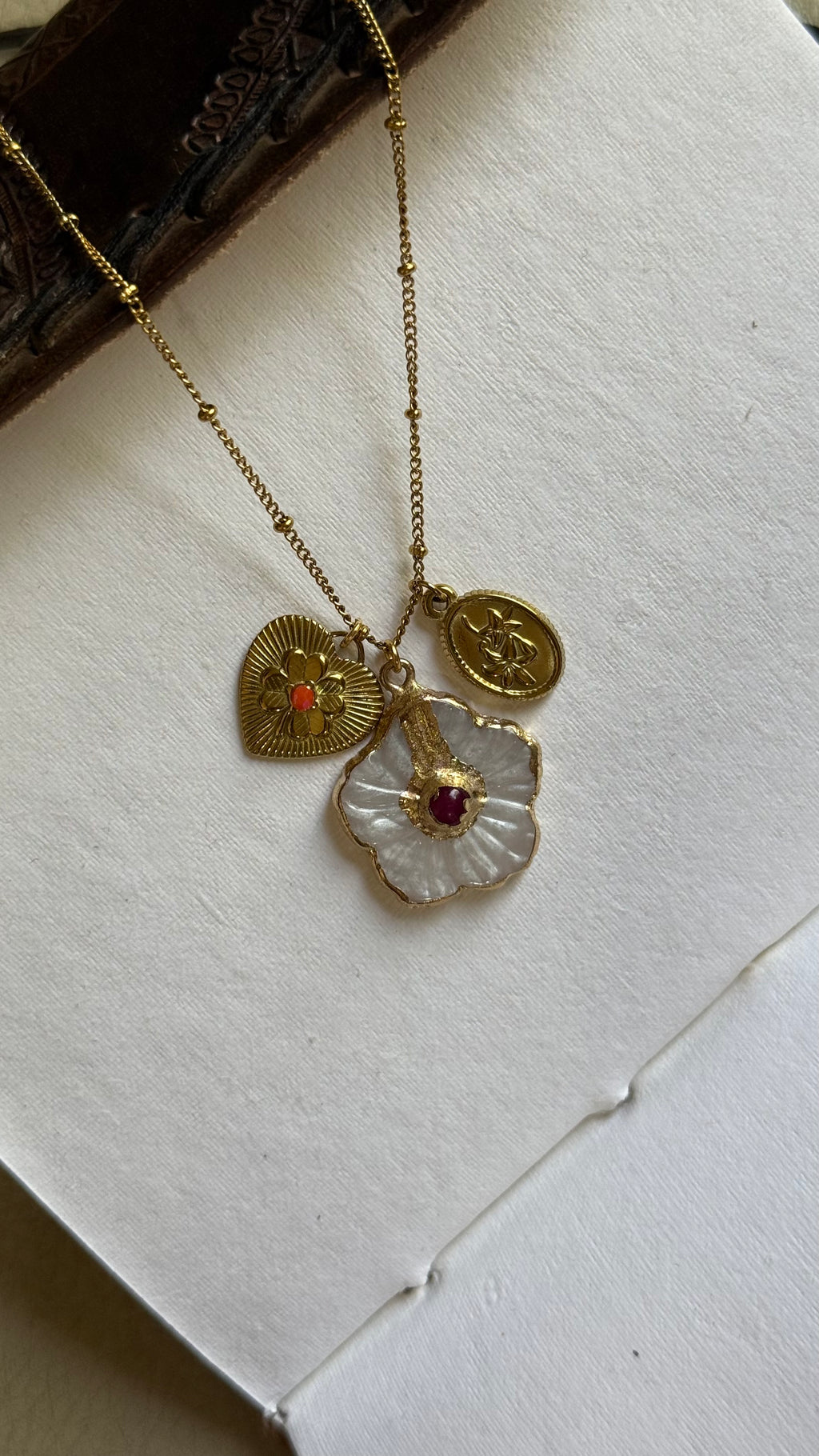 Flower chain