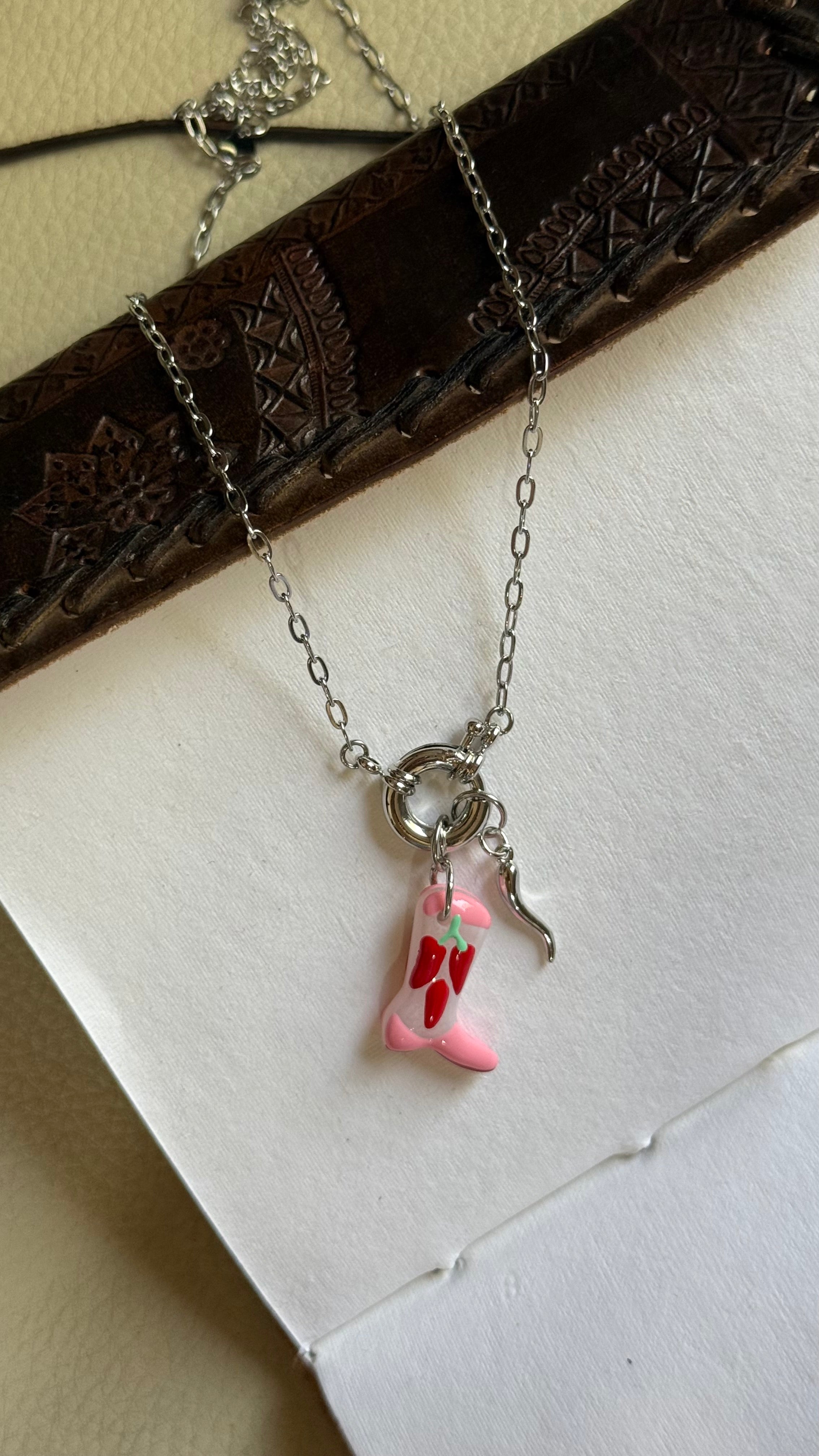 Pink chilly necklace