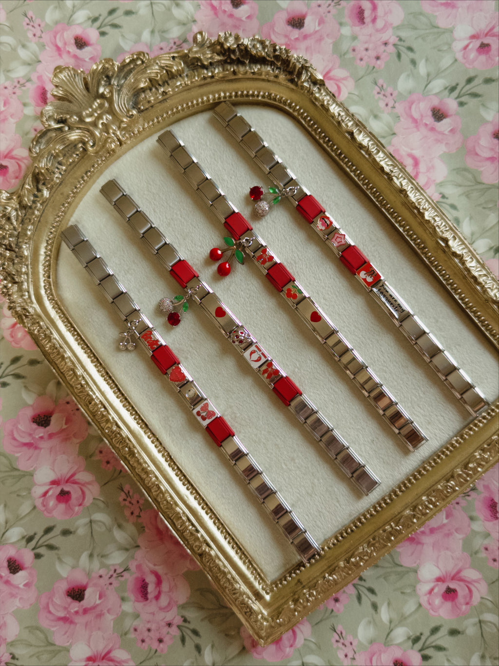 Red theme Italian bracelet