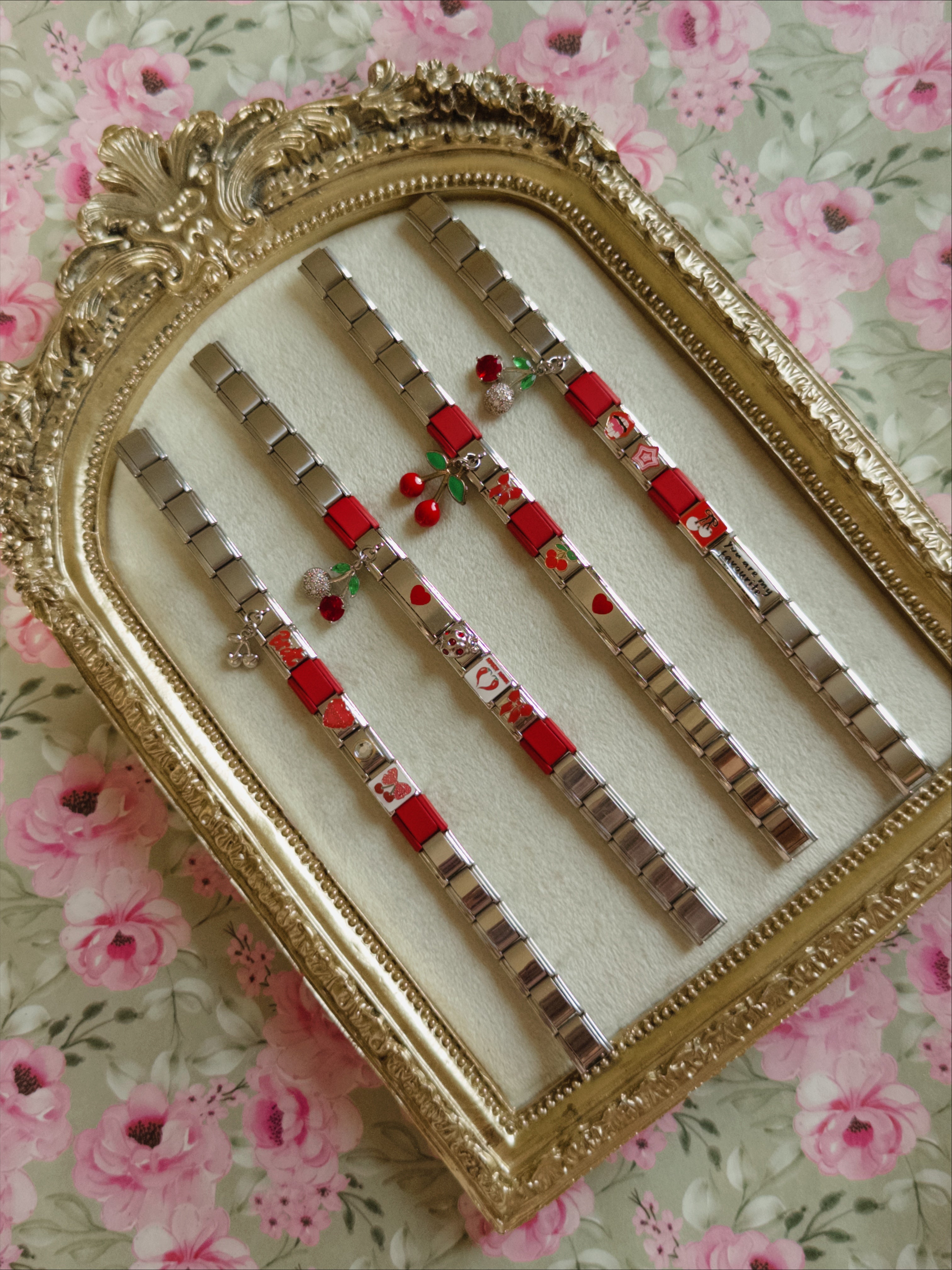 Red theme Italian bracelet