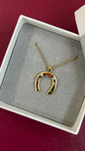 Horse shoe chain