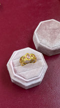 Royal princess cuff