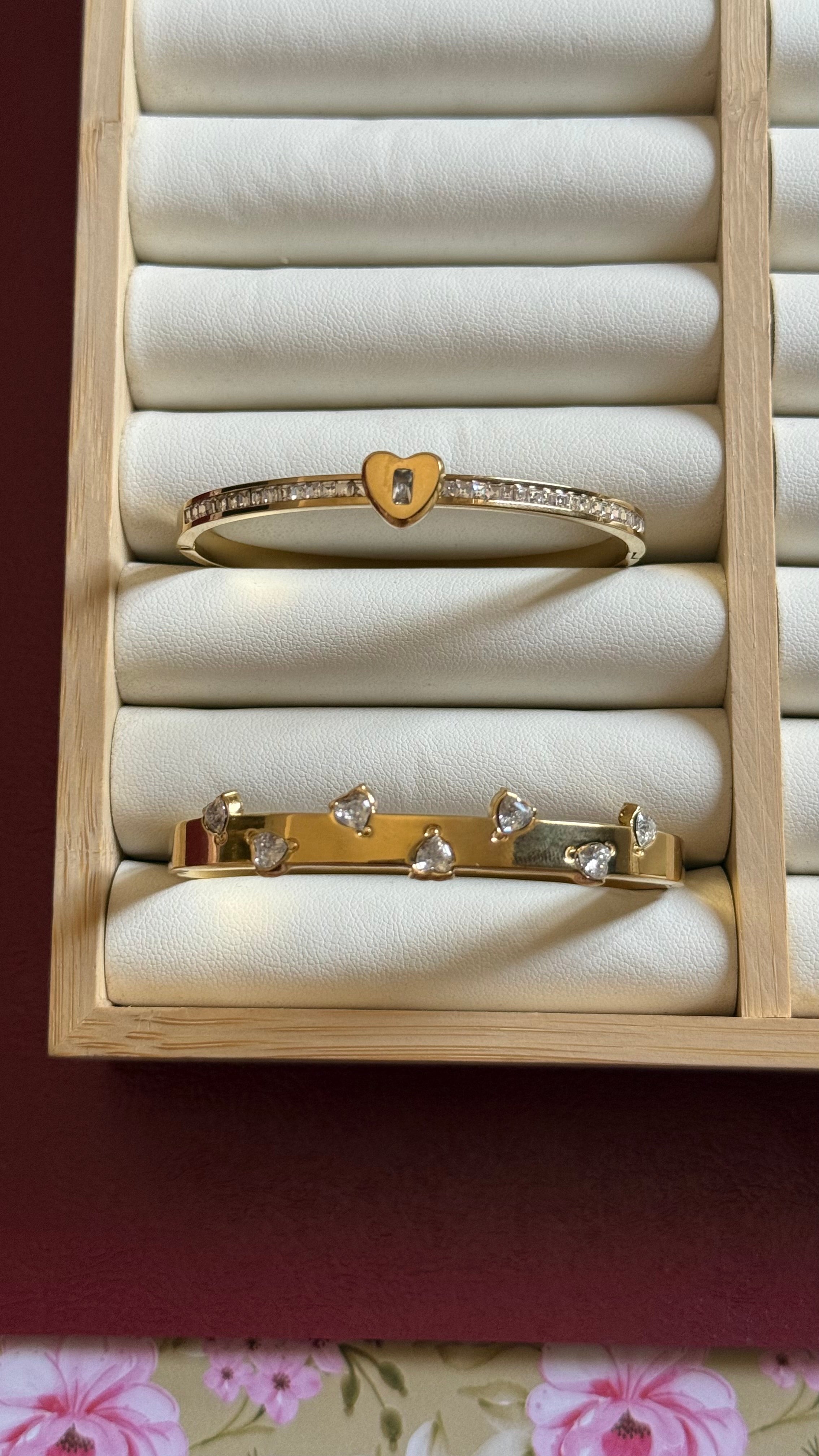 White stone bracelet