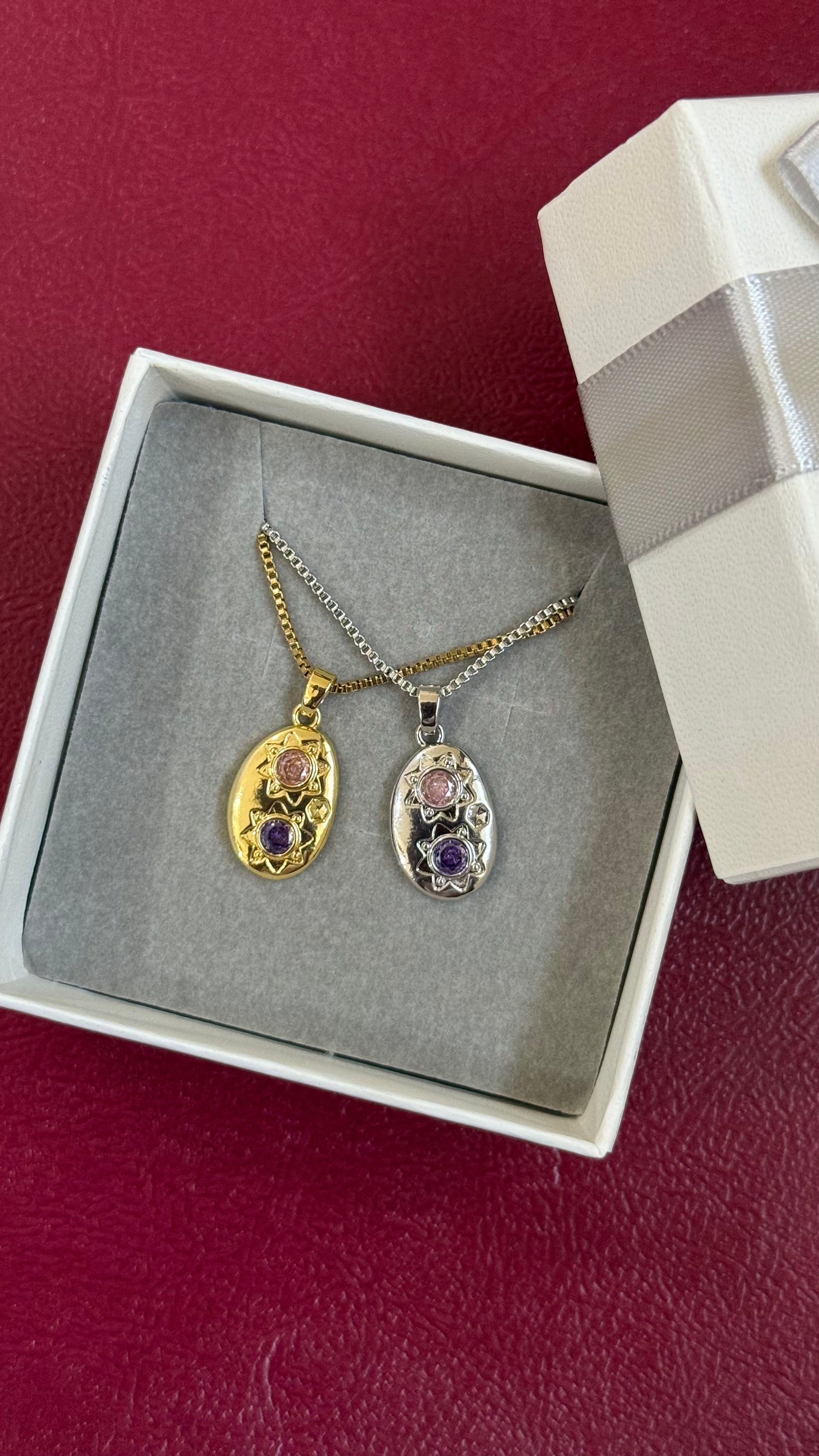 Eachother’s sun chain