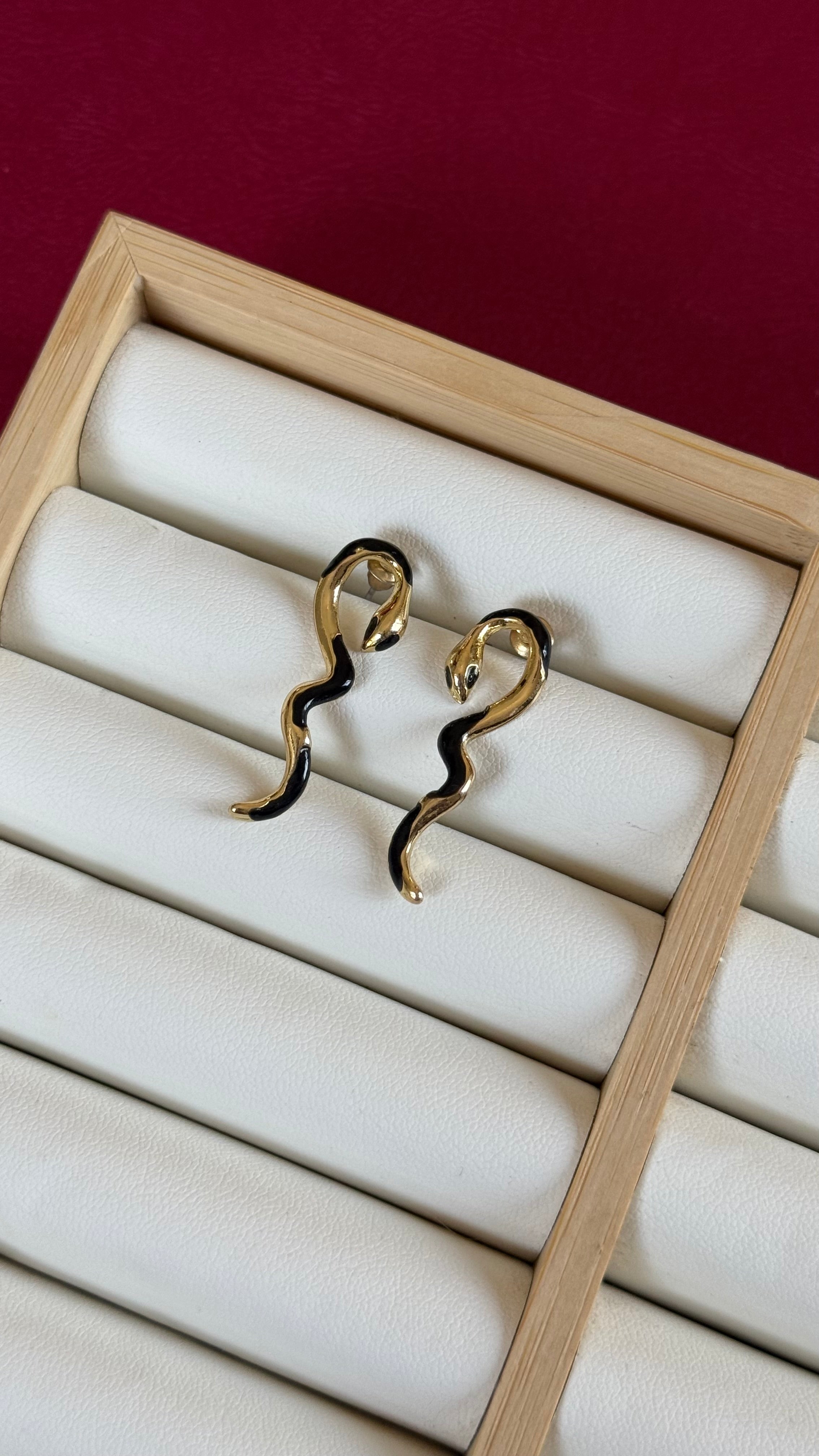 Serpent earrings