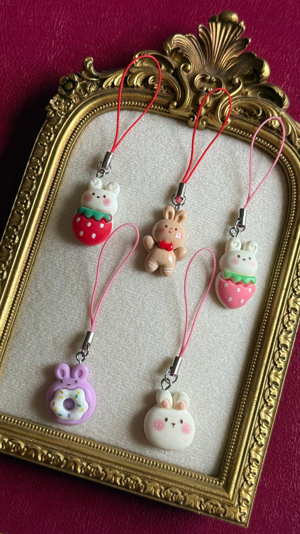 Cute figure phonecharms
