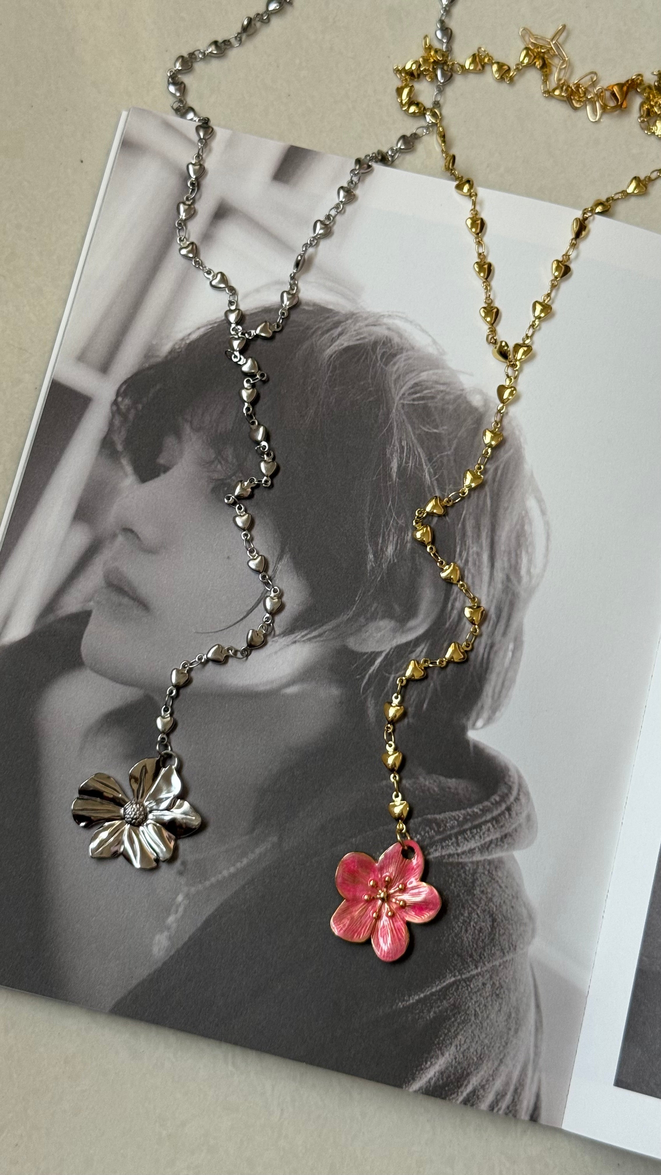 Phool lariat