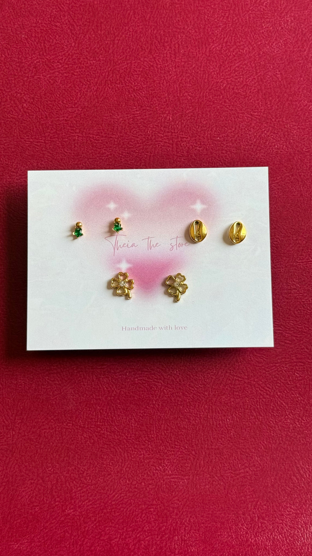 Clover leaf piercing set