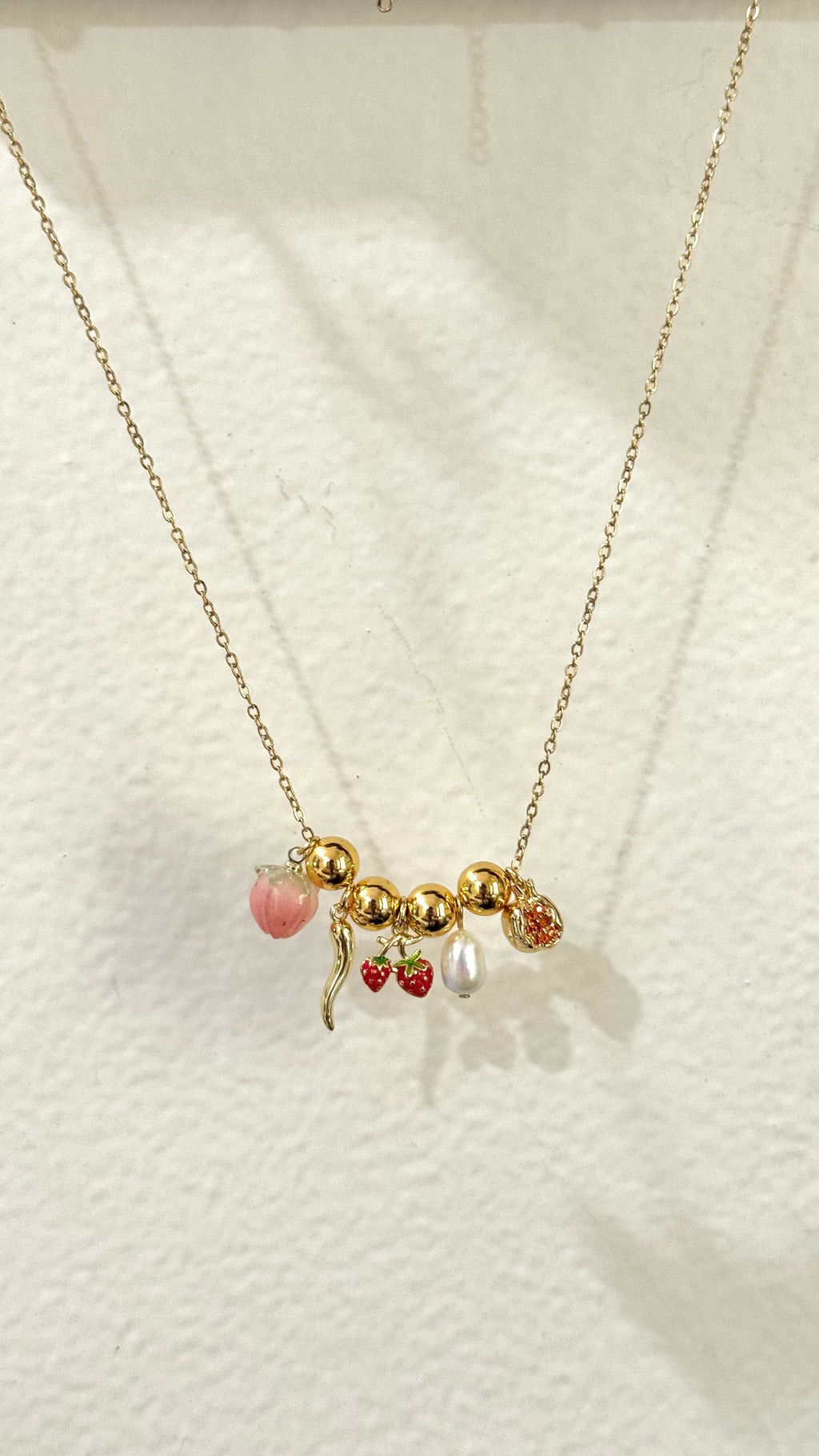 Fruity multicharm chain