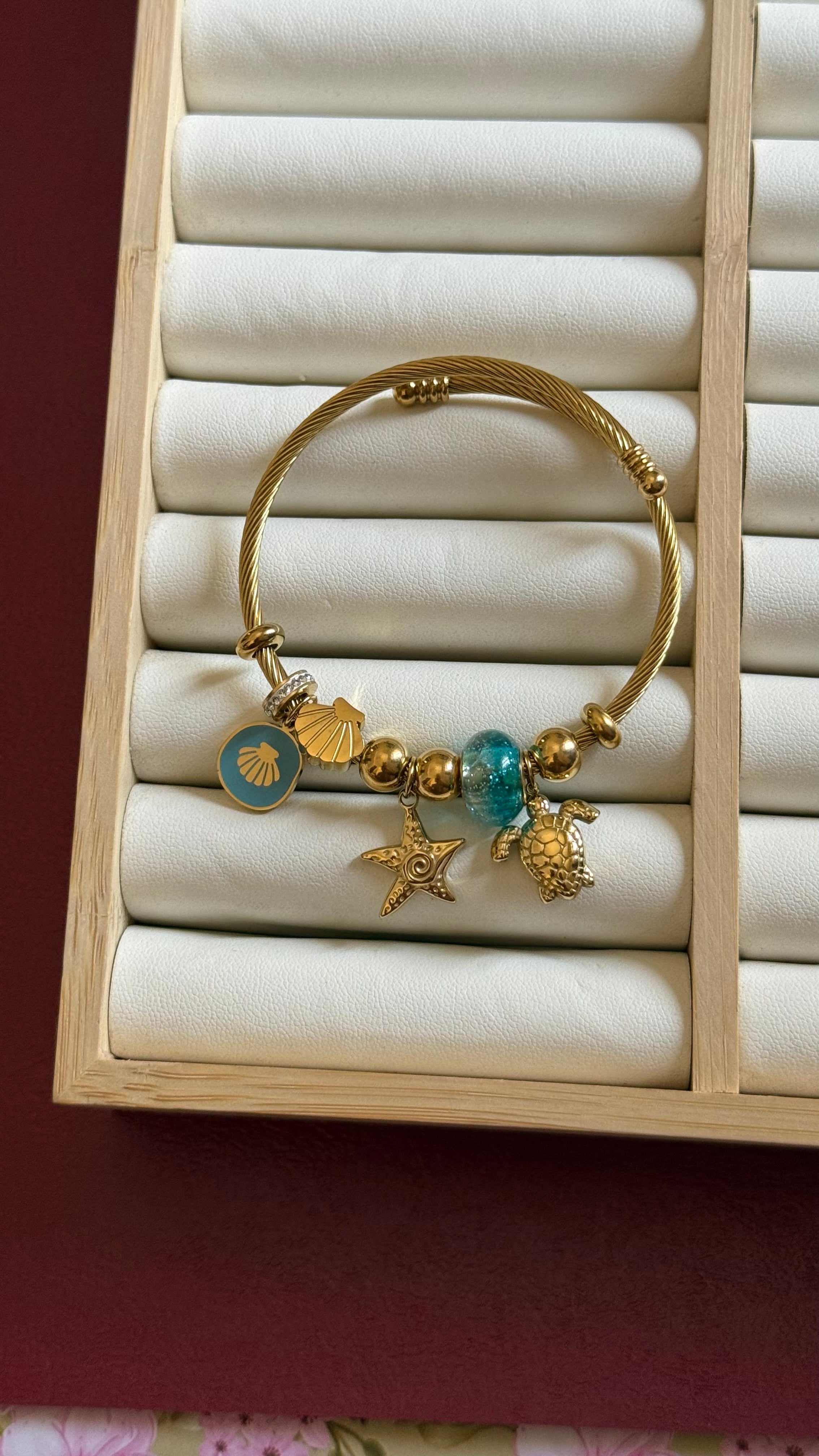 Pandora bracelet