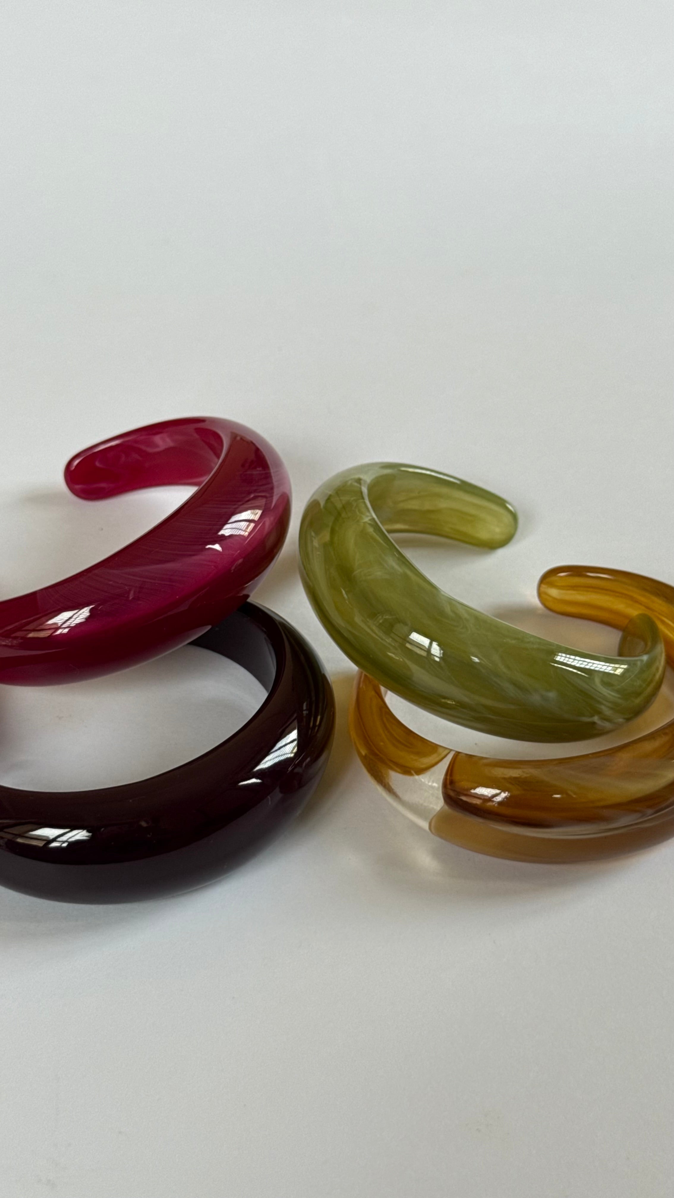 Colorful resin Bangle
